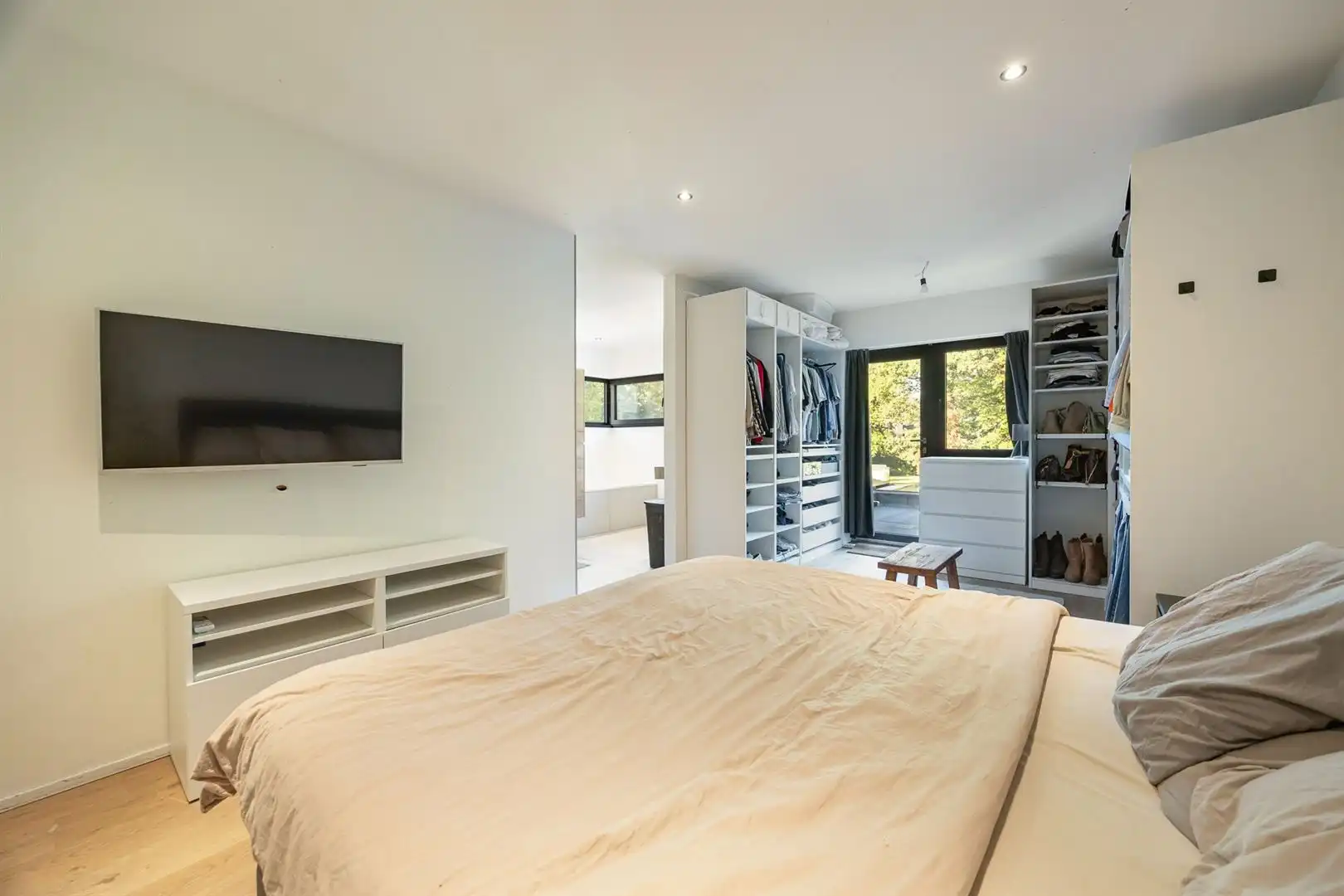 Luxueus en energetisch gerenoveerde Art-Déco woning foto 16