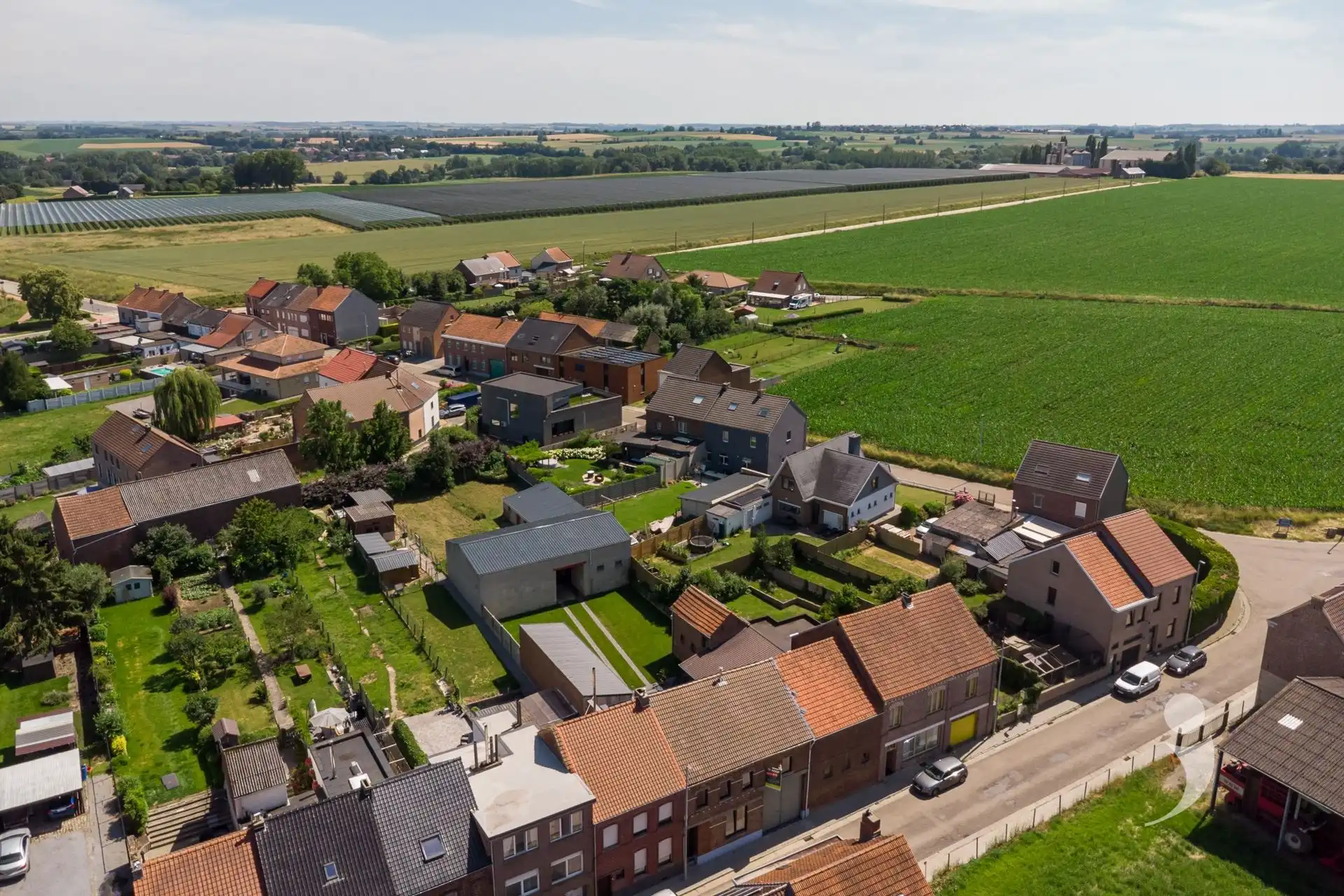 Volledig gerenoveerde hoeve met loods én verkavelingsmogelijkheid foto 27