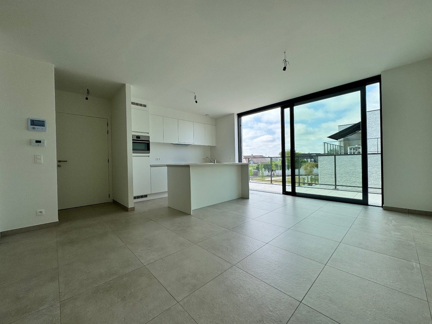 Nieuwbouwappartement met autostandplaats te Izegem  foto 4