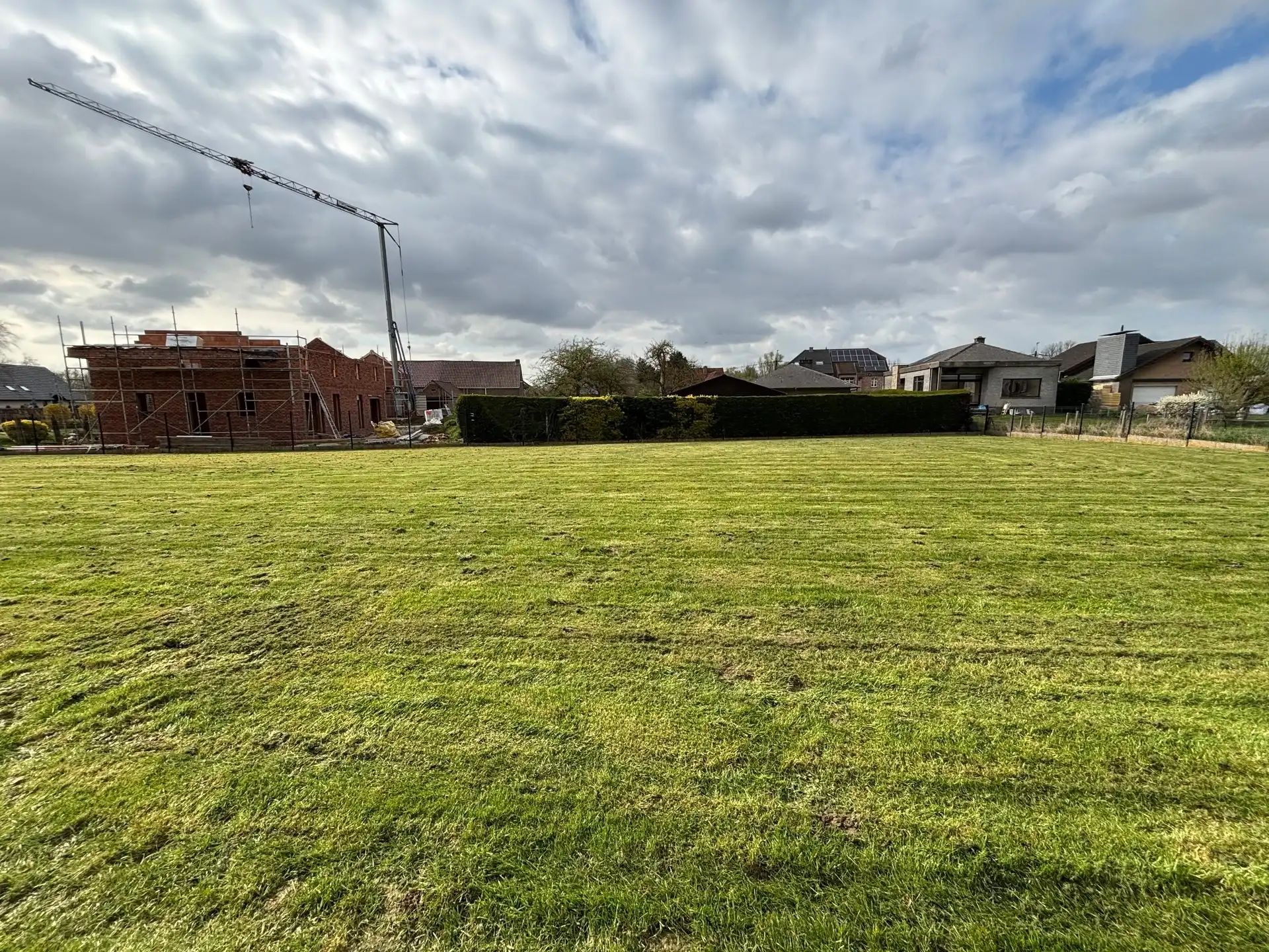 Ruime villa in een rustige omgeving met een grote tuin  foto 2