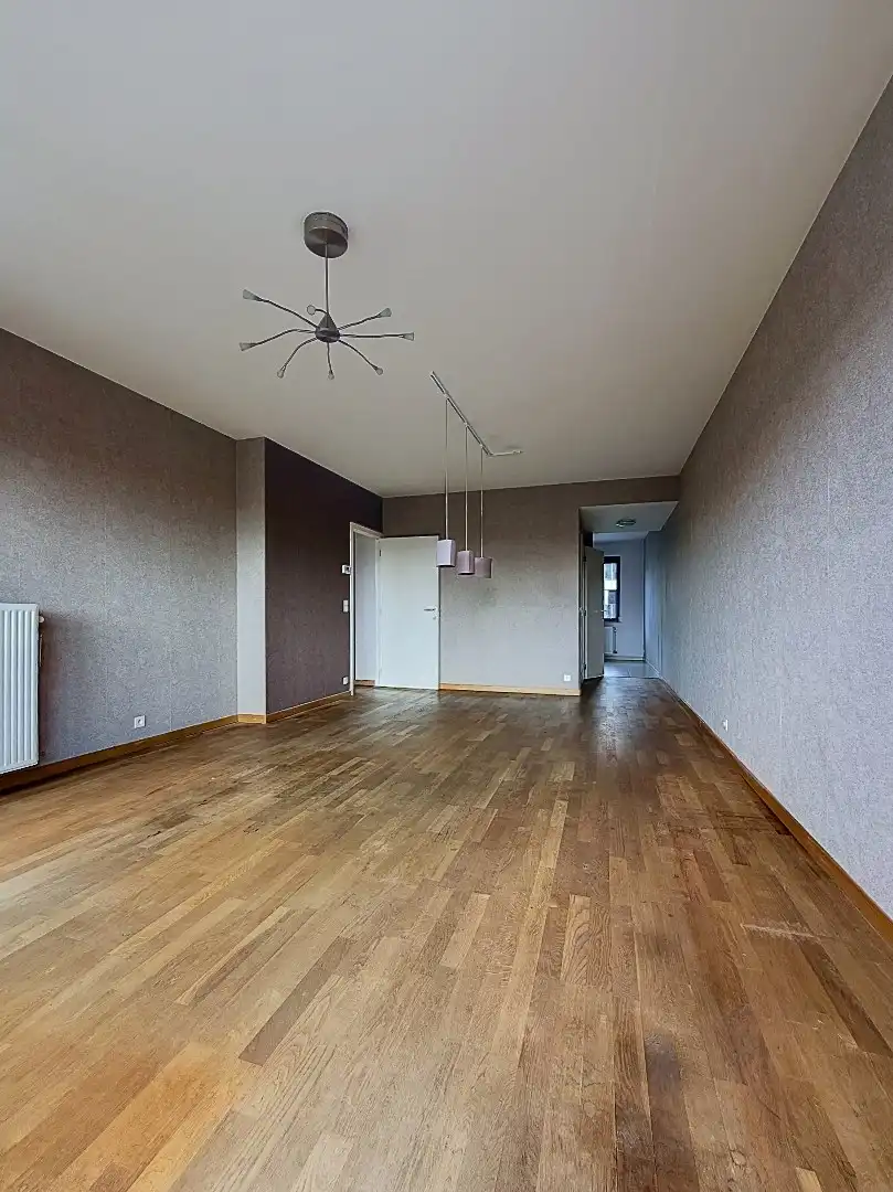 Zongericht appartement met terras in het stadcentrum doch in een oase van groen foto 7