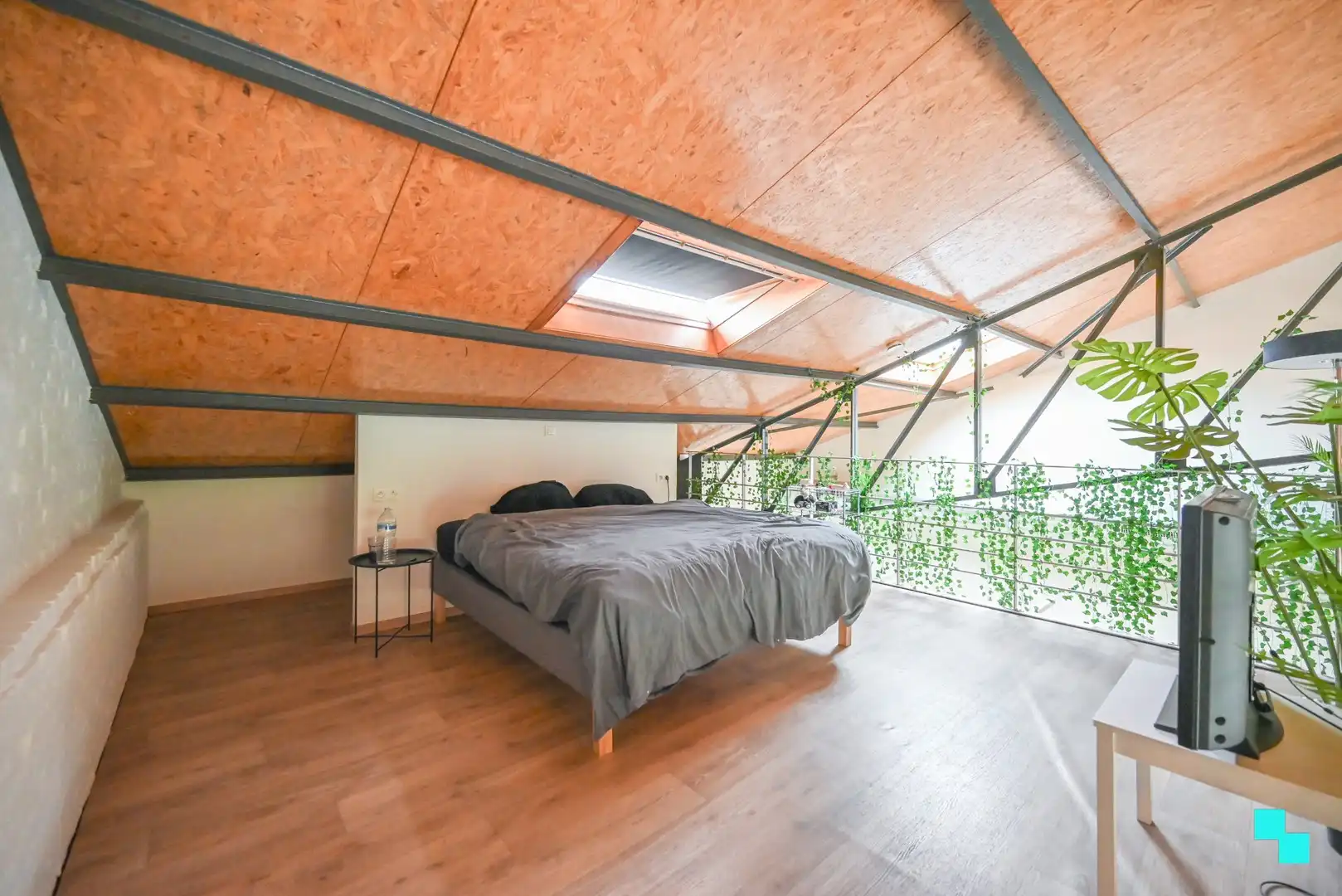 Verrassend ruim duplex appartement in Ooigem foto 7