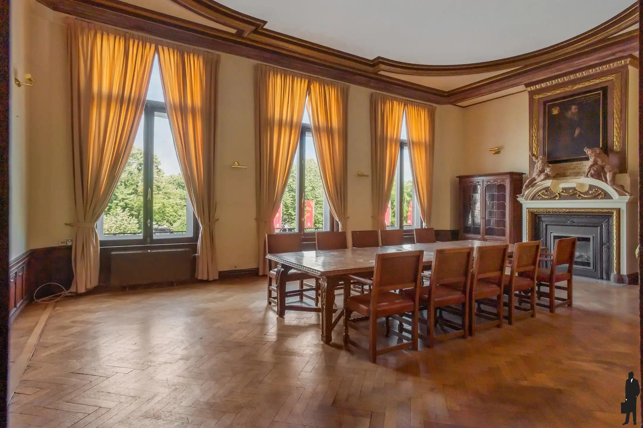 Kantoren van monumentale klasse op een iconische locatie foto 9