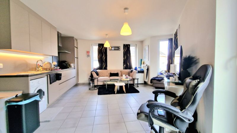 EENSLAAPKAMERAPPARTEMENT TE HUUR IN GENT foto 3