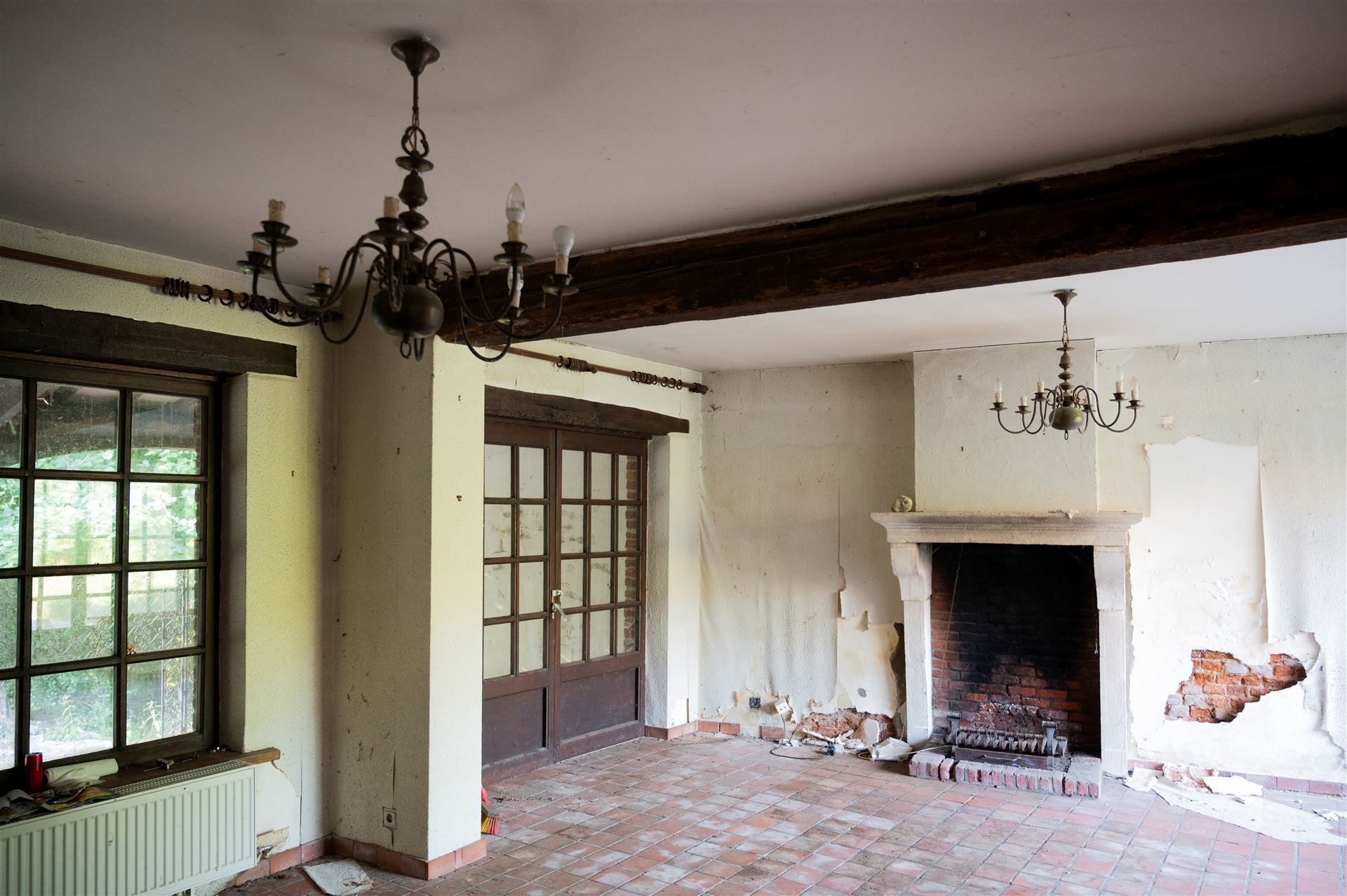volledig te renoveren woning foto 3