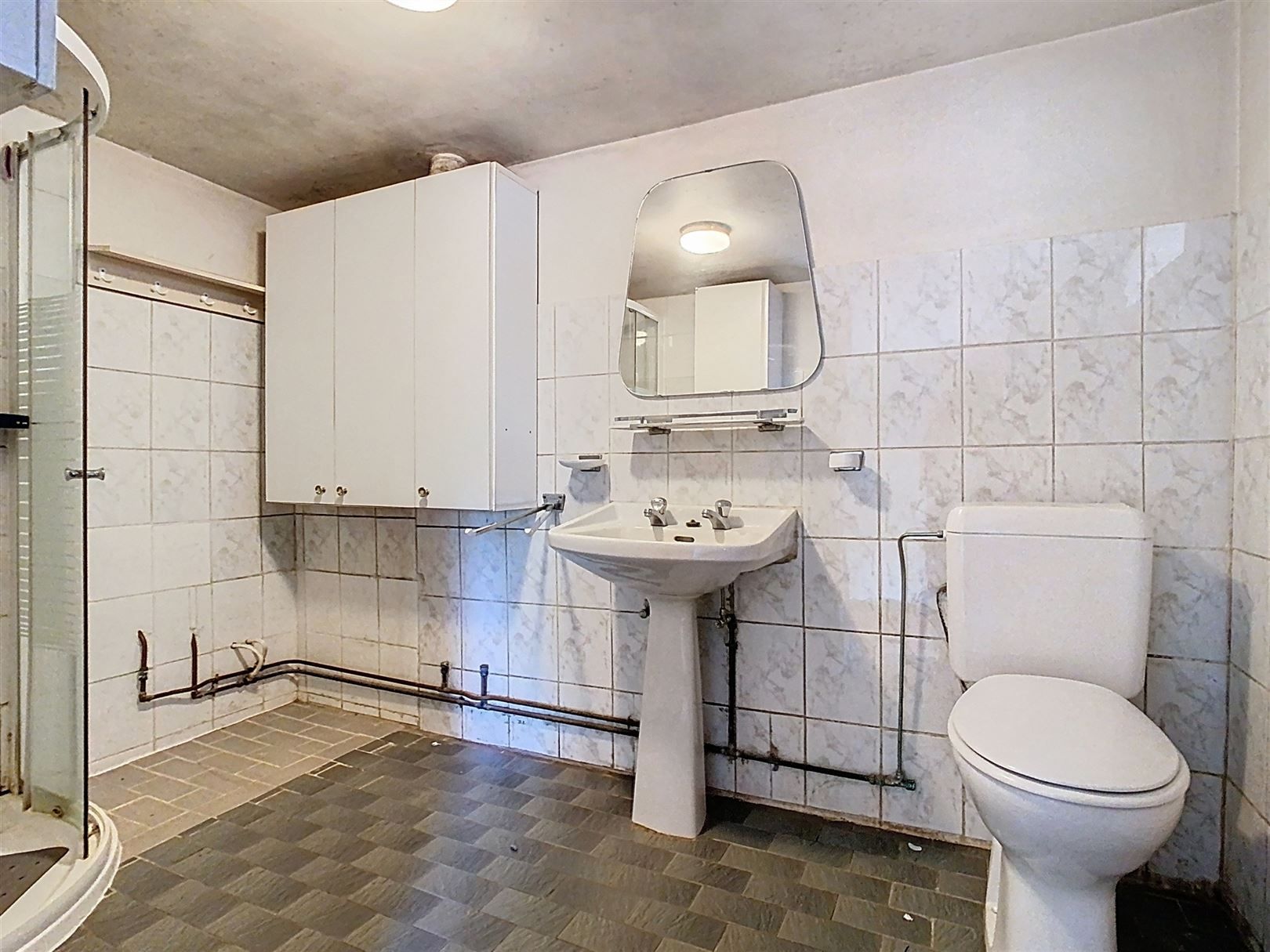 Te renoveren woning met garages, atelier, 12a 57ca foto 19