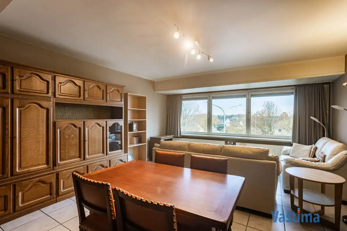 Instapklaar appartement met 2 slaapkamers en terras foto 4