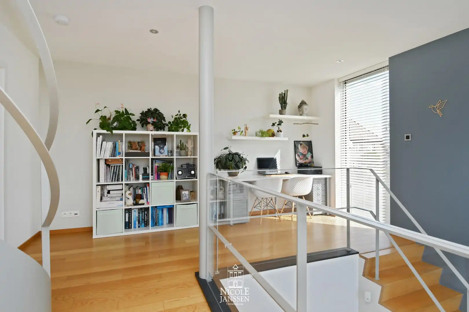 Halfvrijstaande gezinswoning met vrijstaande garage foto 14