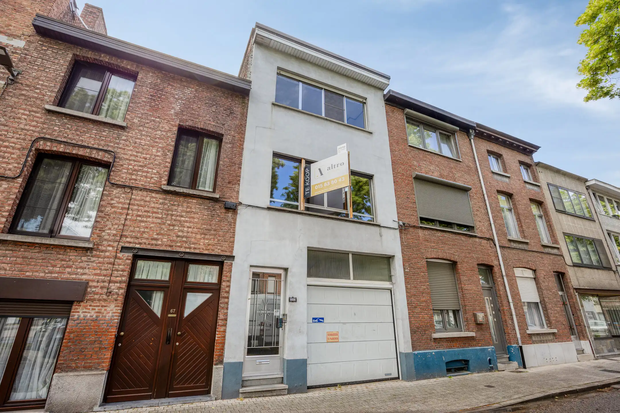 Te renoveren woning met grote garage foto 31