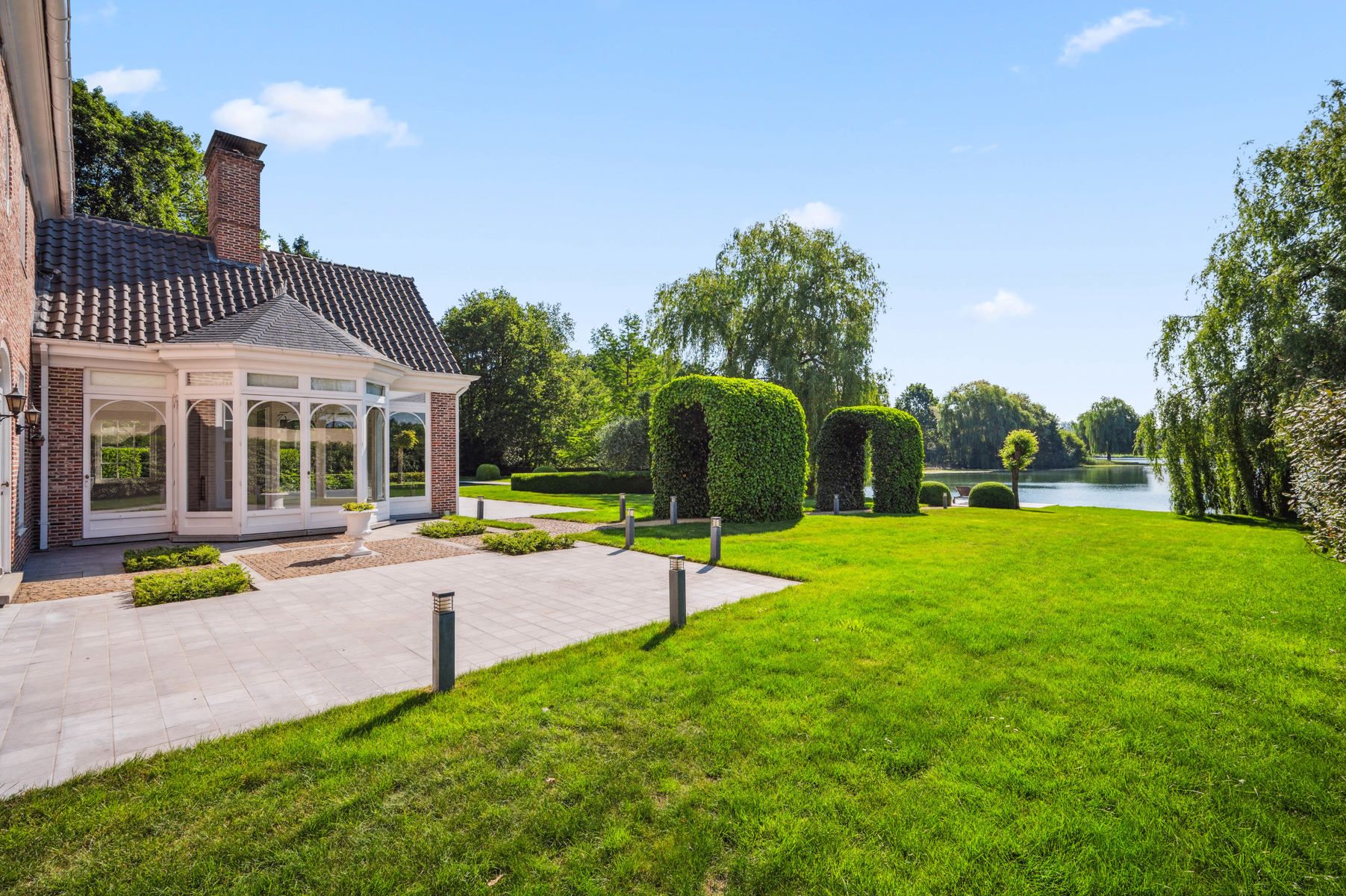 Luxueuze high-end villa aan het meer te KEERBERGEN foto 11
