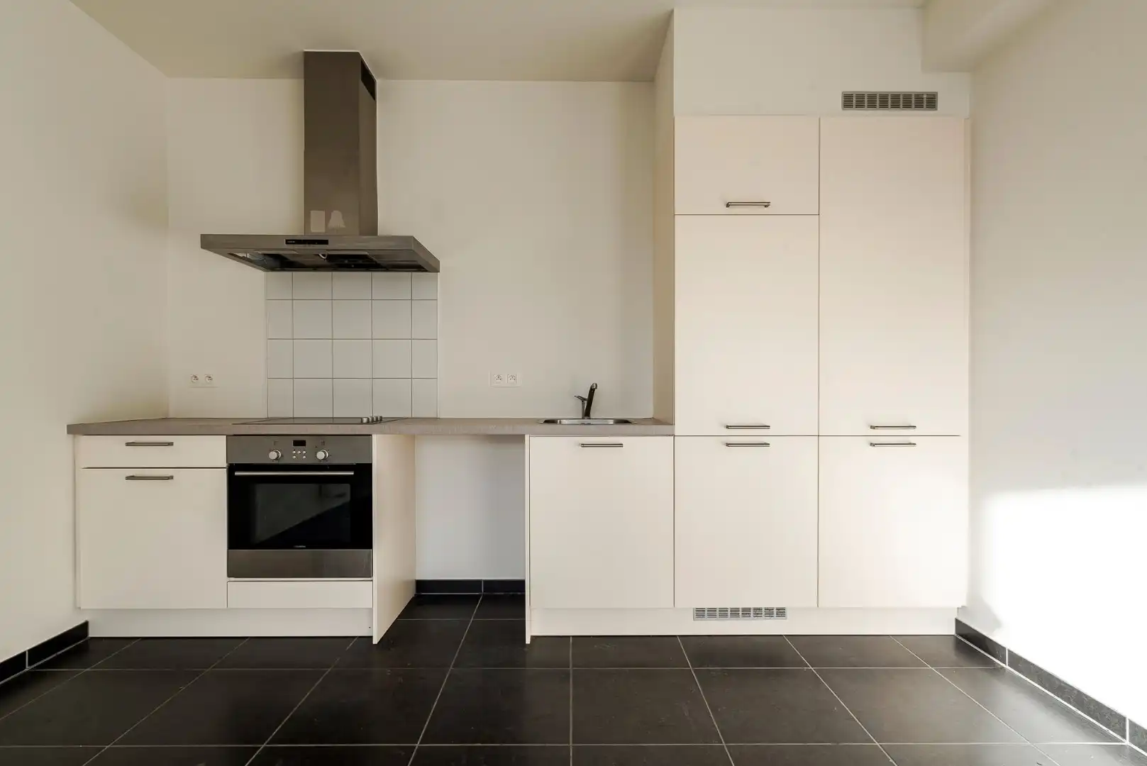 Mooi nieuwbouwappartement op het Eilandje met 1 slaapkamer en terras. foto 4