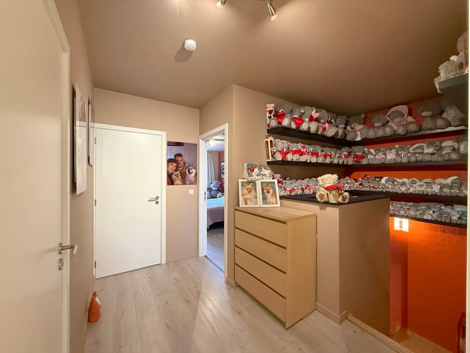 Instapklare woning (half open) met 3 slaapkamers en tuin foto 10