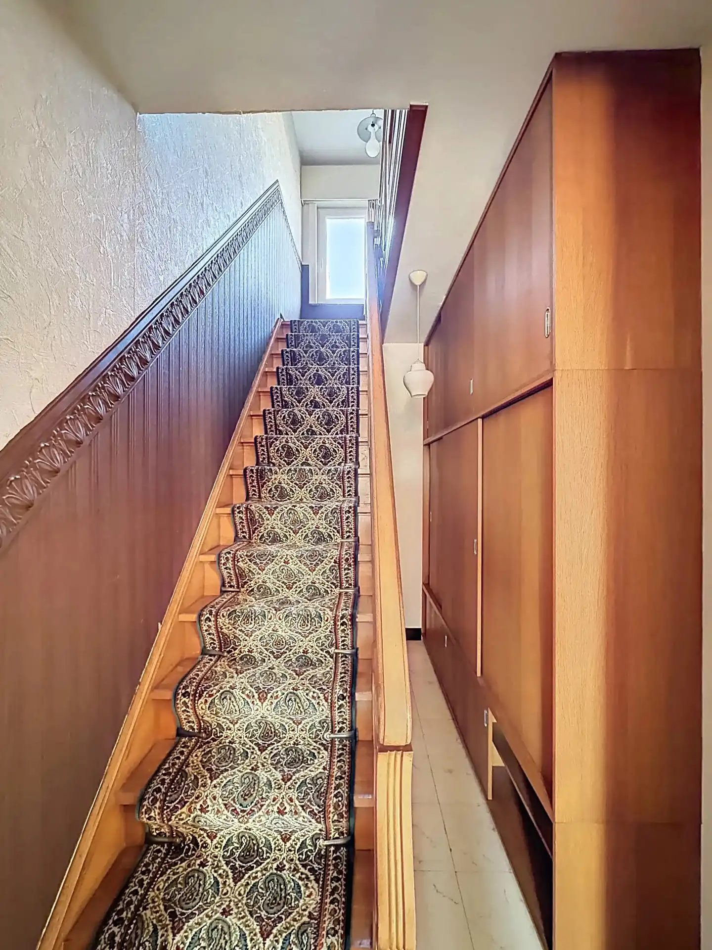 Halfopen bebouwing met 3 slaapkamers en een ruime tuin. foto 14