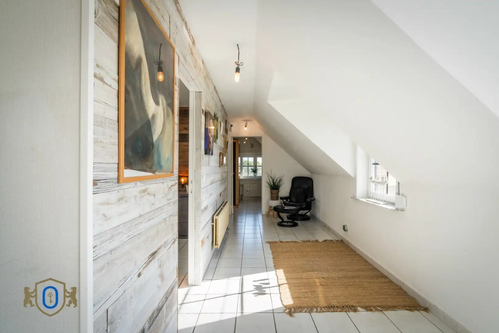 Landhuis met meerdere bijgebouwen foto 17