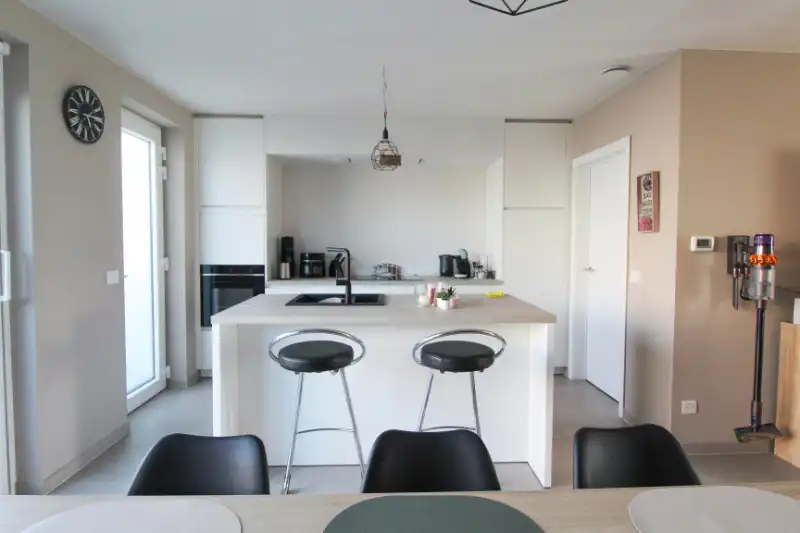 Zeer energiezuinige nieuwbouwwoning te Roeselare foto 3