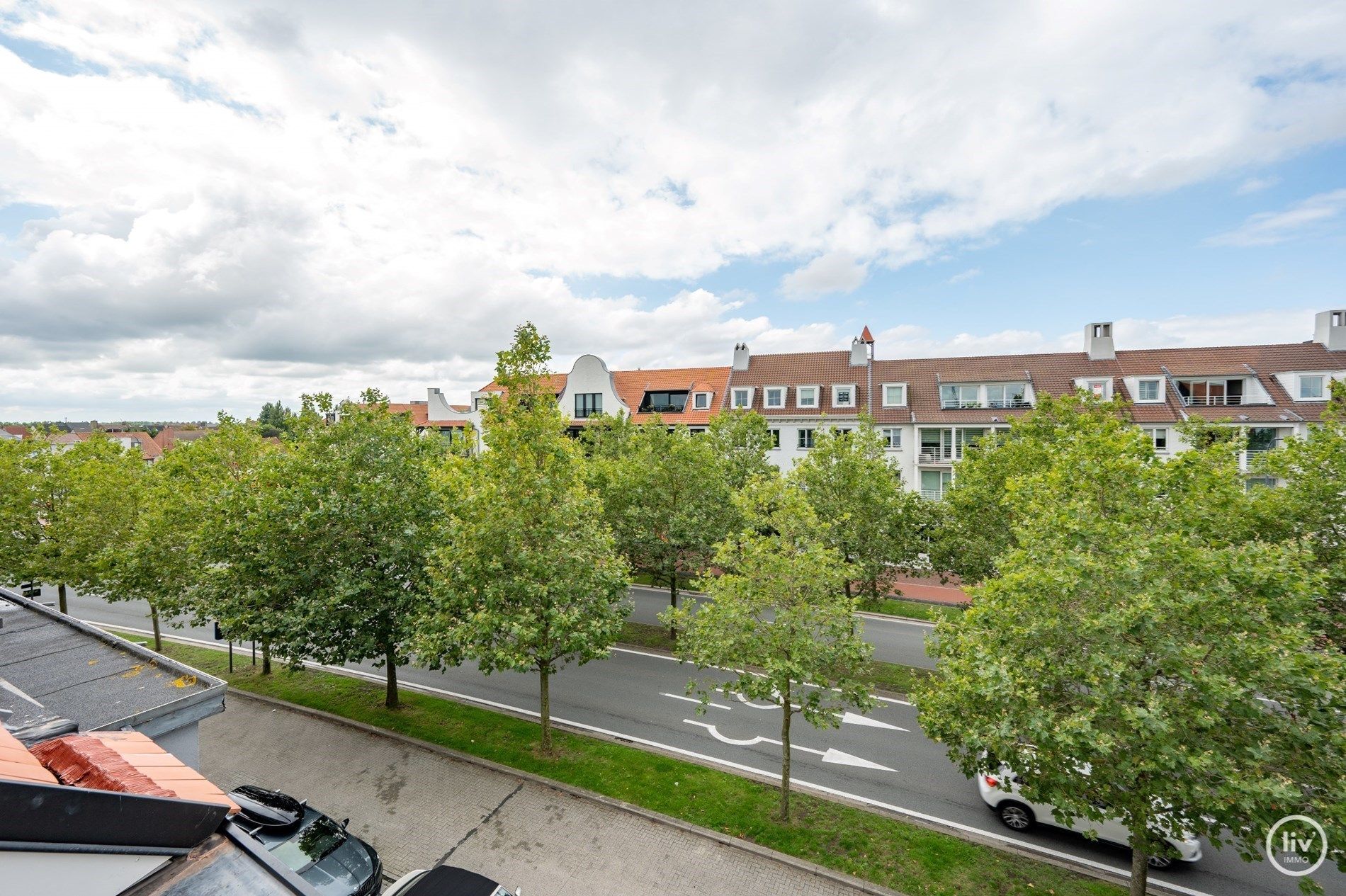 Nieuwbouw duplex (2024) , centraal gelegen nabij Duinenwater, waardoor alle winkels en openbaar vervoer bereikbaar zijn op wandelafstand. foto 15