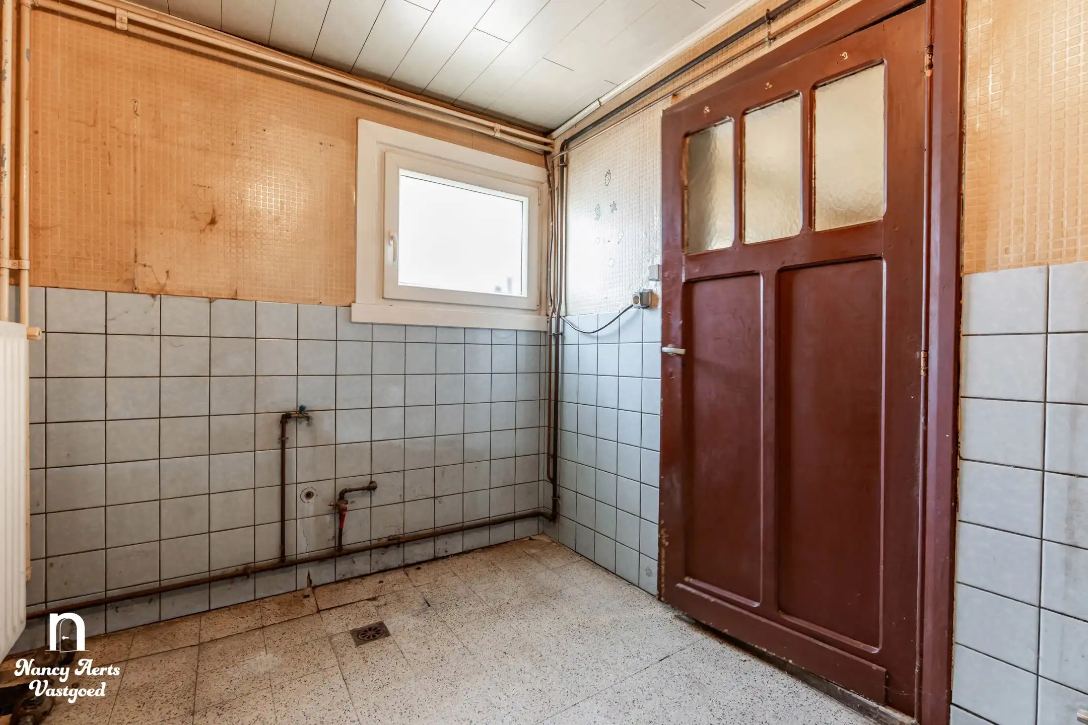 Karaktervolle renovatiewoning met tuin veel potentieel foto 33