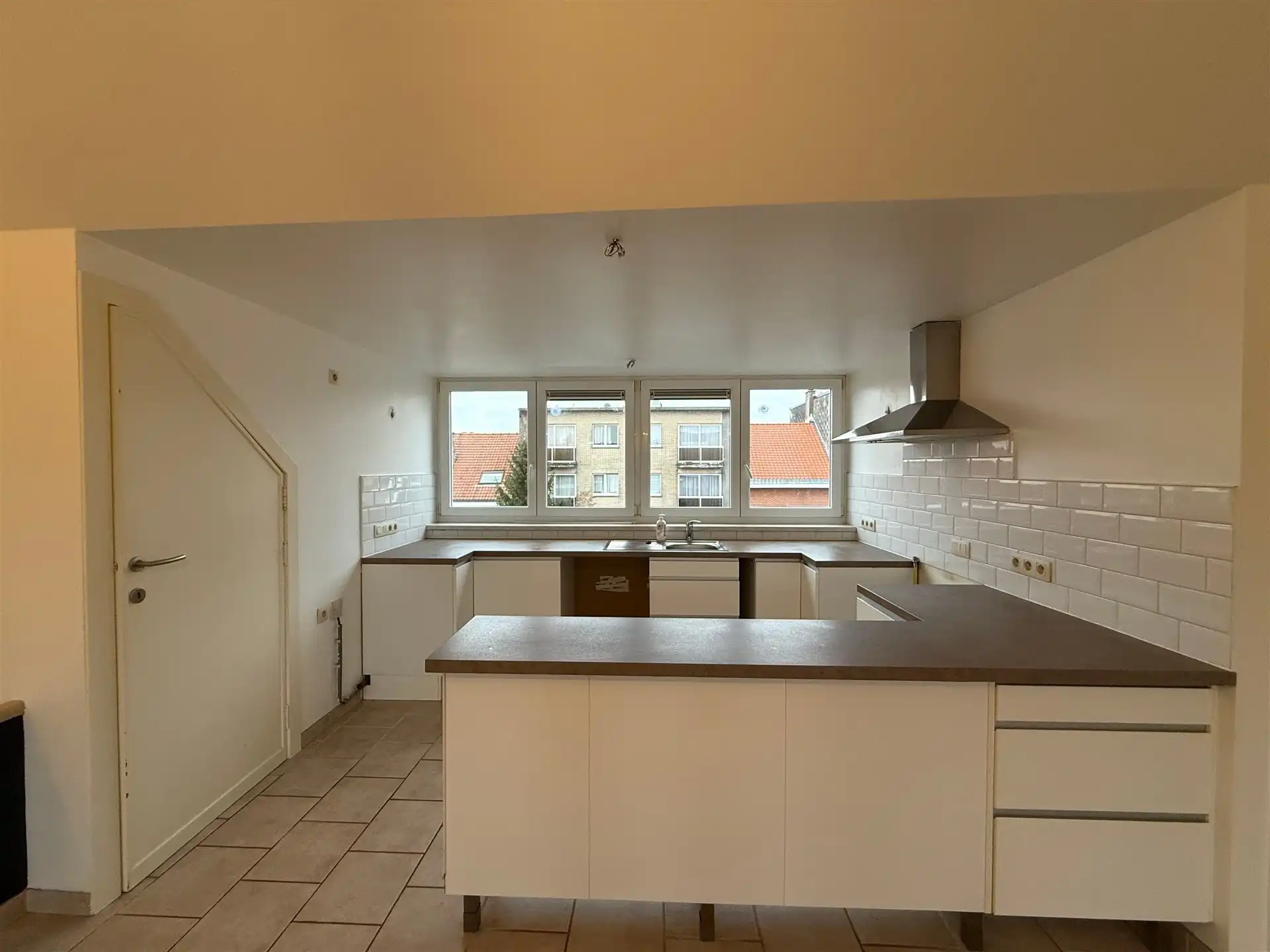 BEZOEKEN VOLZET: Duplex met 2 slaapkamers te huur in Wemmel. foto 2