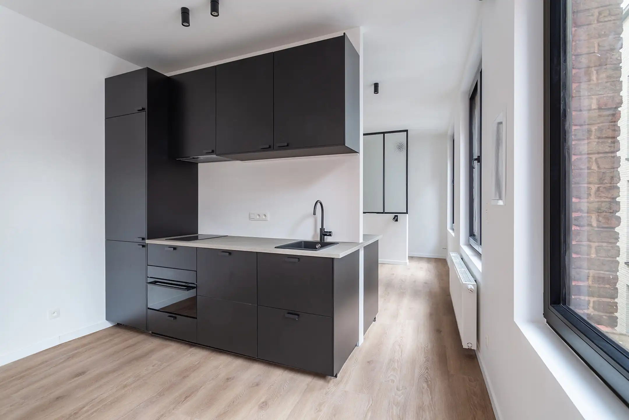 Gerenoveerde opbrengsteigendom met 4 vergunde studio's foto 20
