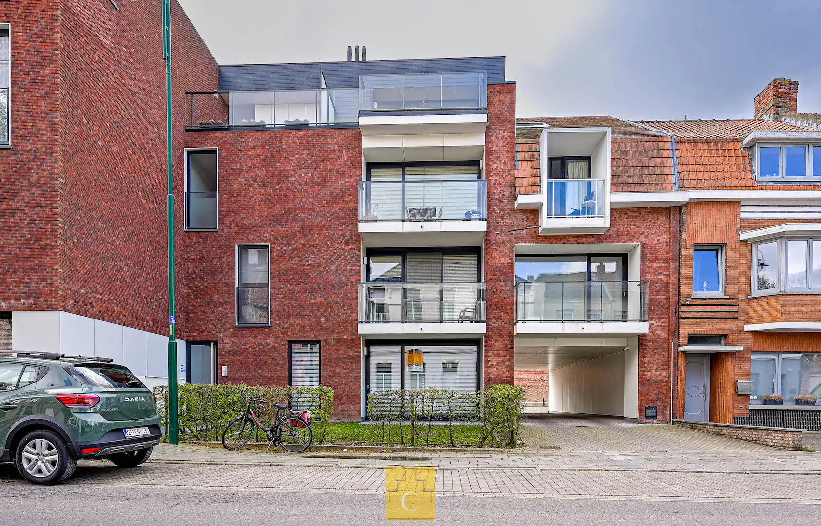 Gelijkvloersappartement met tuintje - op wandelafstand van centrum Brugge foto {{pictureIndex}}