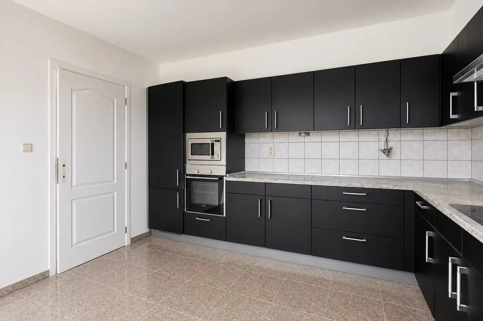 EXCLUSIEF APPARTEMENT VAN 154 M² MET 3 SLPK'S EN 2 BADK'S IN KERMT foto 14
