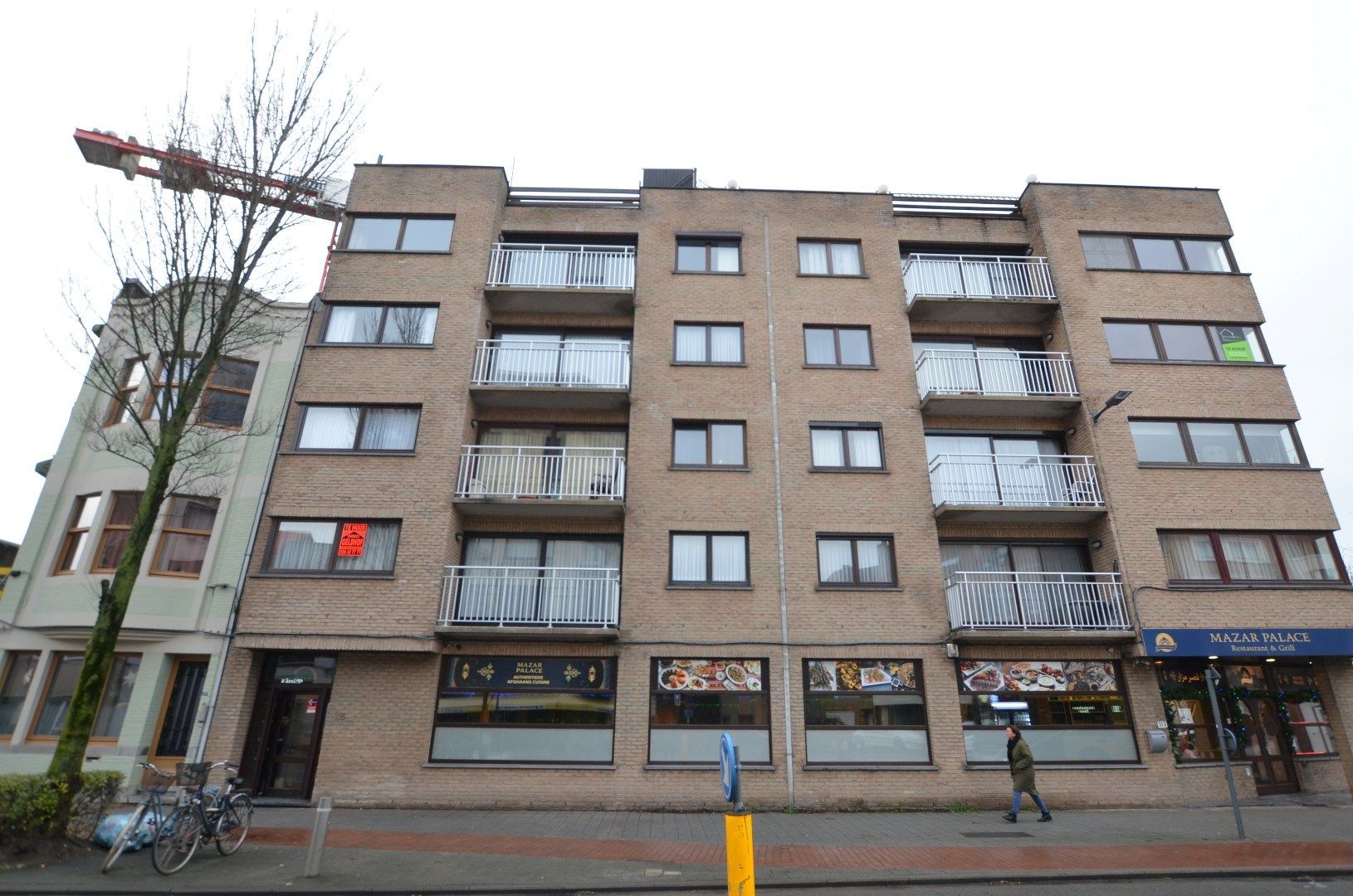 Appartement met garagebox foto {{pictureIndex}}