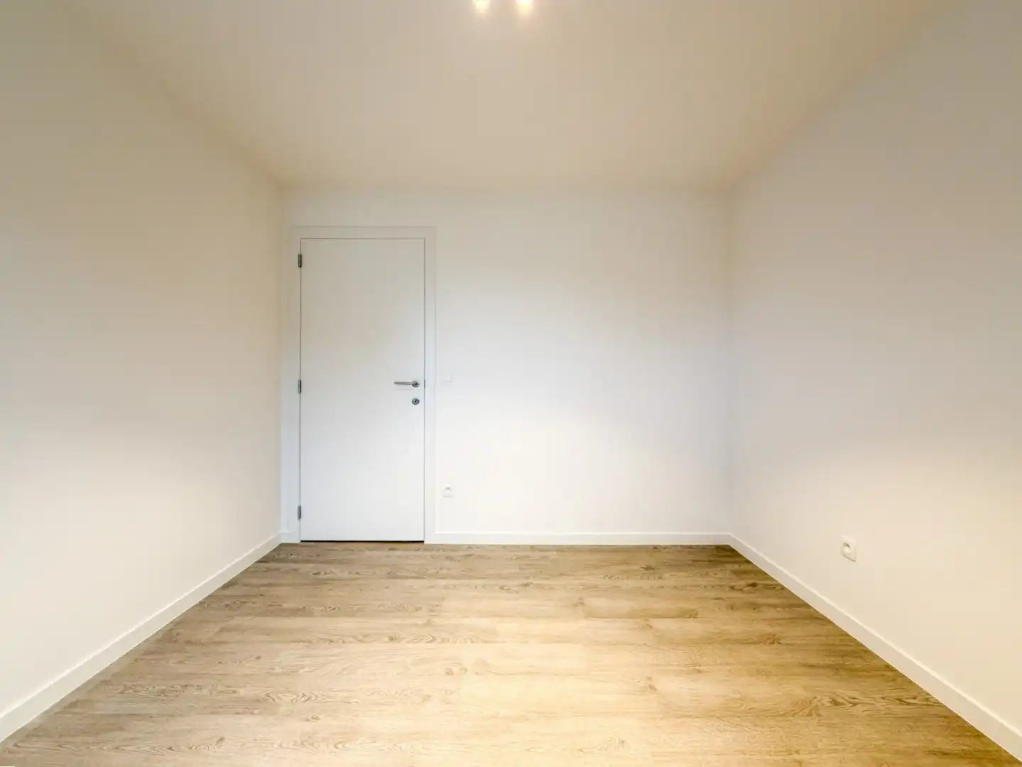 Prachtige instapklare nieuwbouwwoning, energiezuinig, Torhout. foto 12