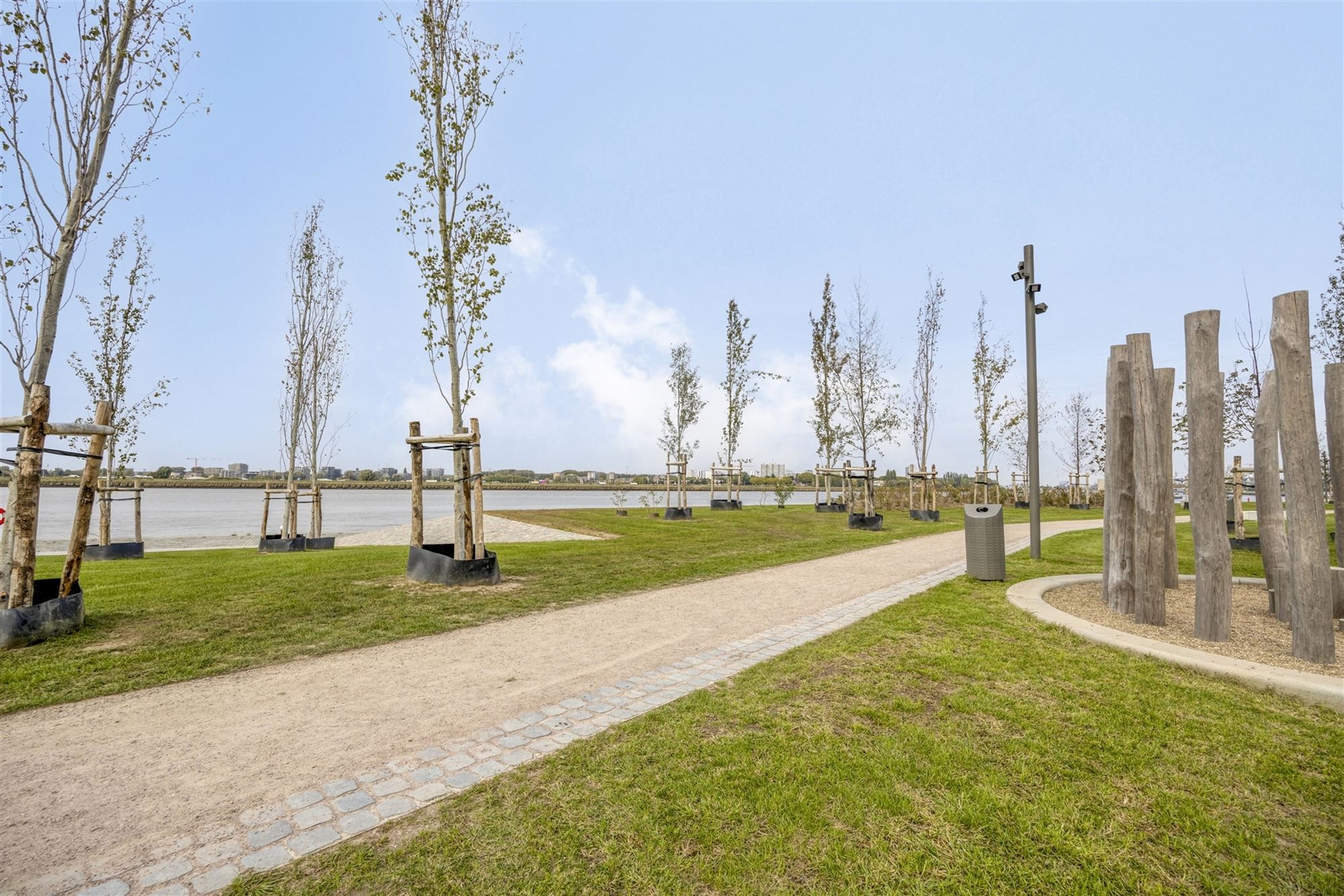 Lichtrijk appartement met 2 terras op het Nieuw Zuid in Antwerpen foto 18
