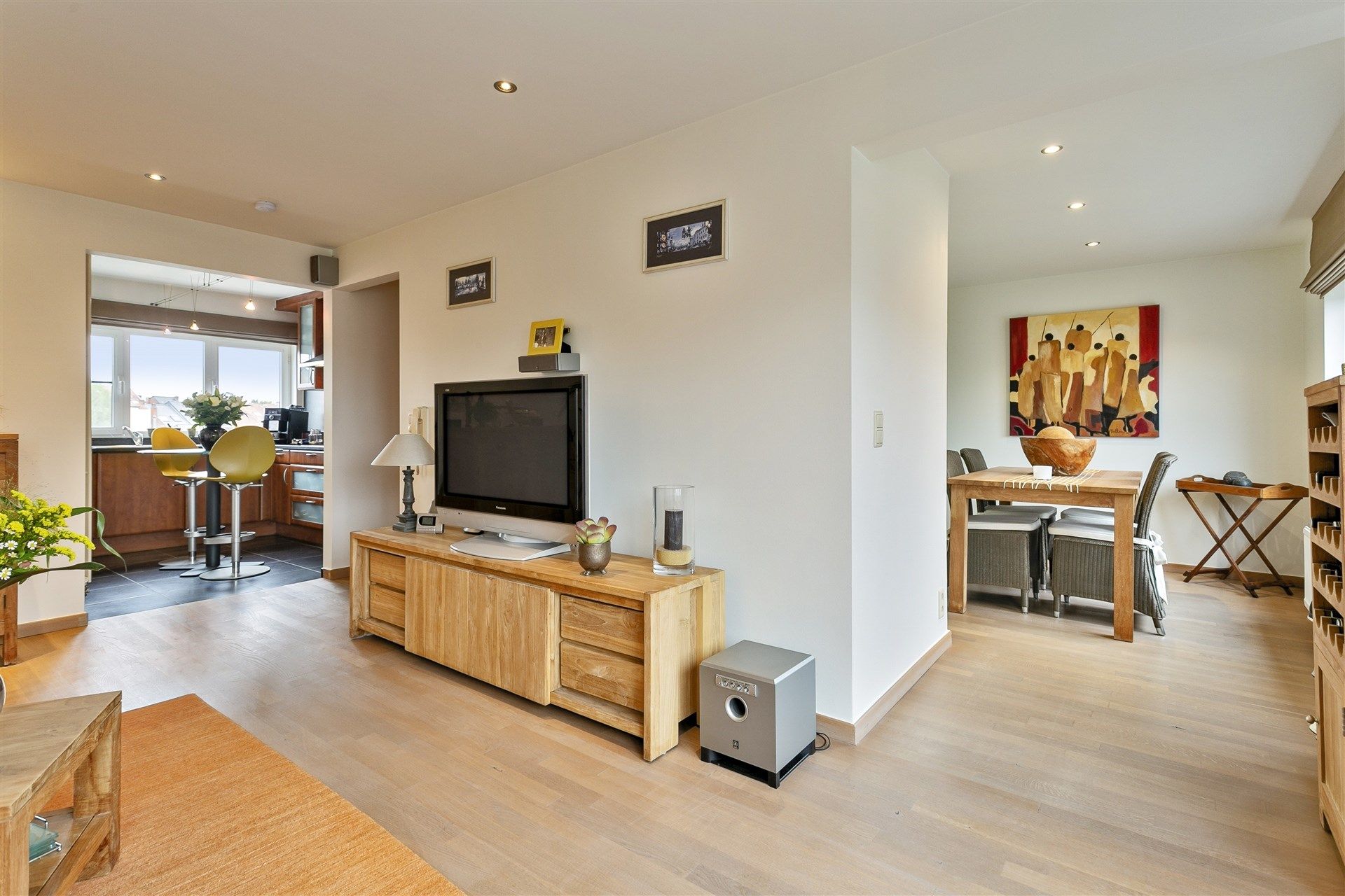 Charmant appartement met 1 slaapkamer en garage nabij het ce foto 2