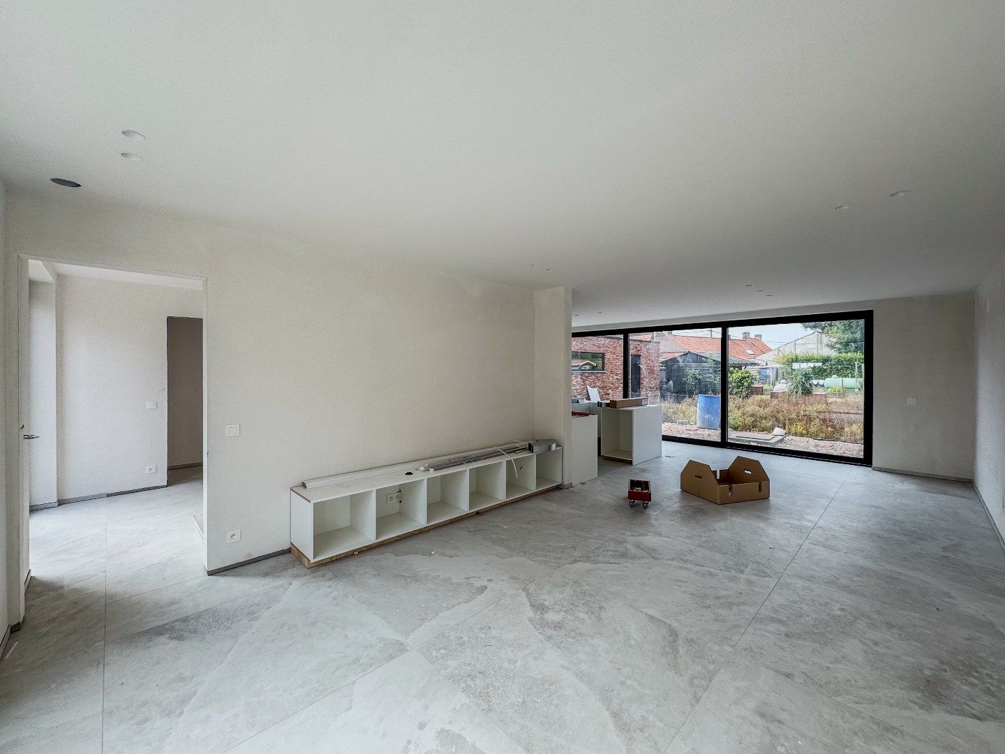 Energiezuinige nieuwbouwwoning met 3 slaapkamers, ruime garage en tuin. foto 10