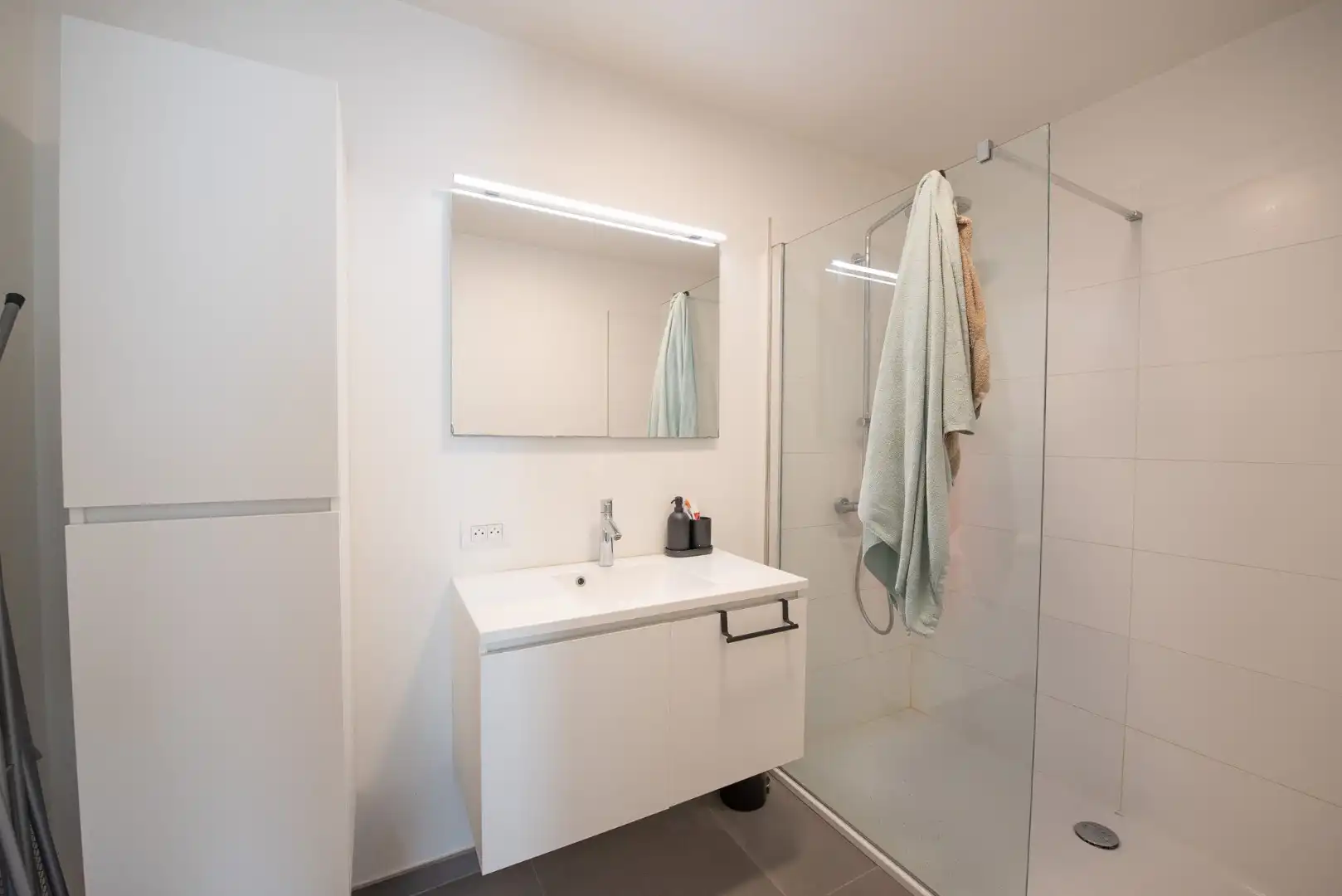 Stijlvol appartement in Park De Borchgrave te koop in Olsene! foto 11