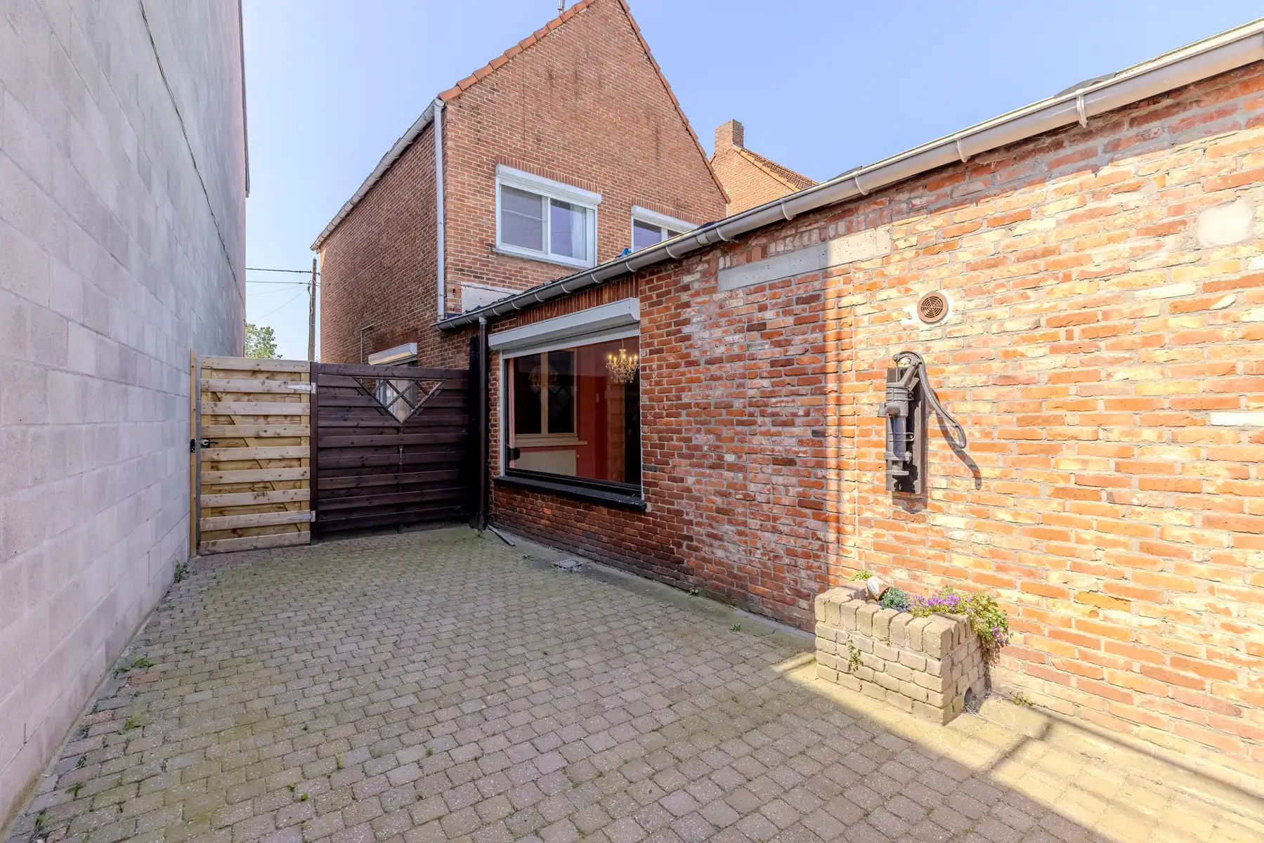 Op te frissen woning met 3 slpks nabij centrum en station van Geel foto 26