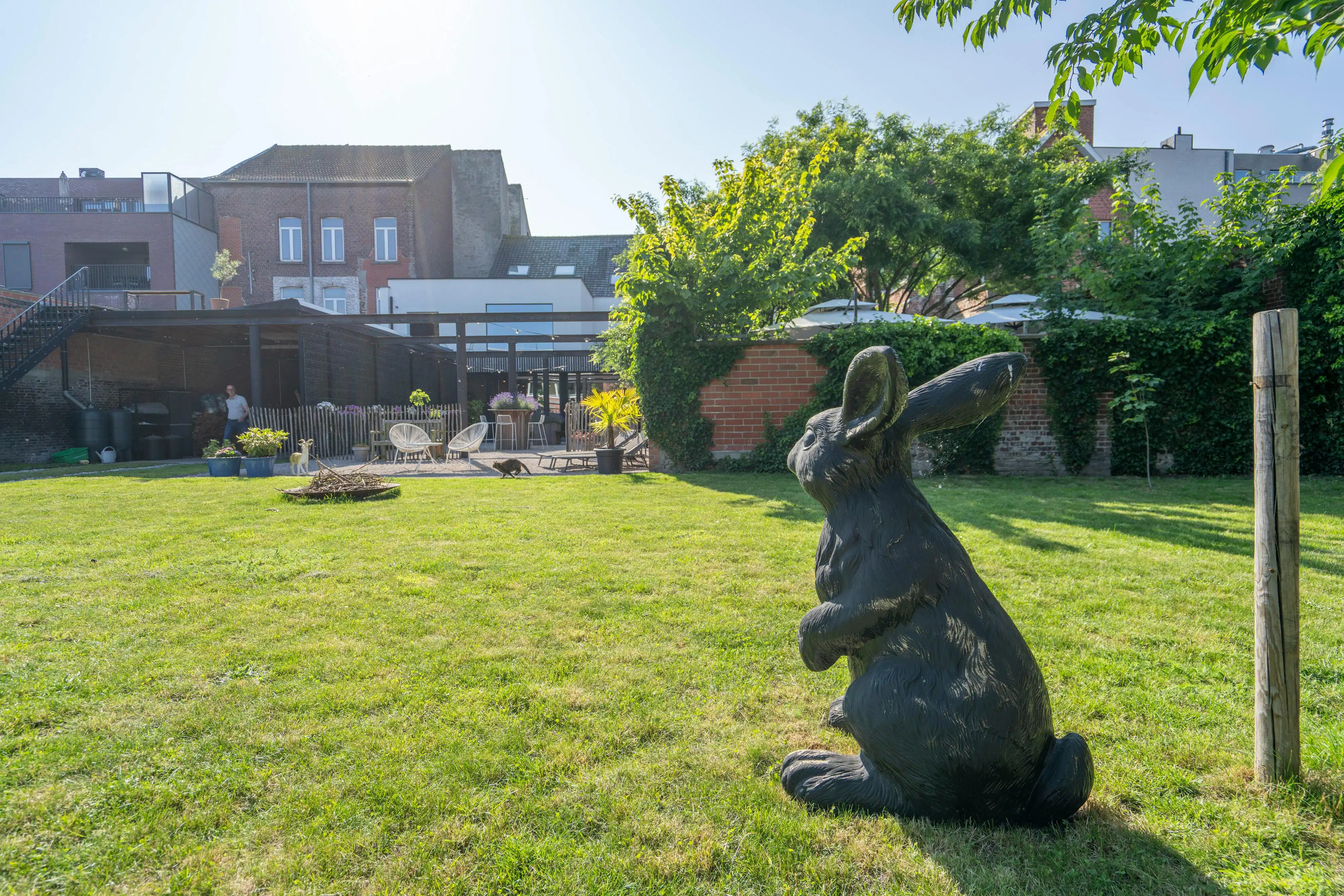 Prachtig gerenoveerde appartement te koop met uitweg  foto 19