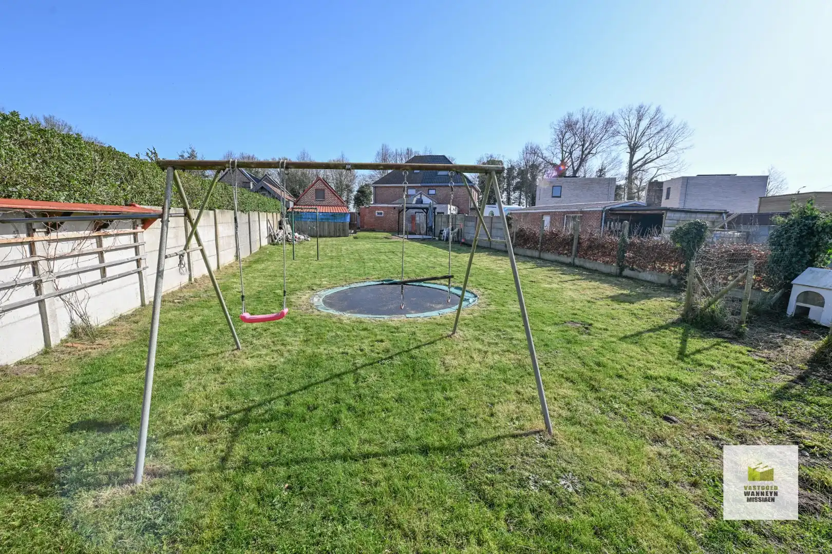 Halfopen bebouwing met 4 slaapkamers en bijgebouw op 991m2 foto 22