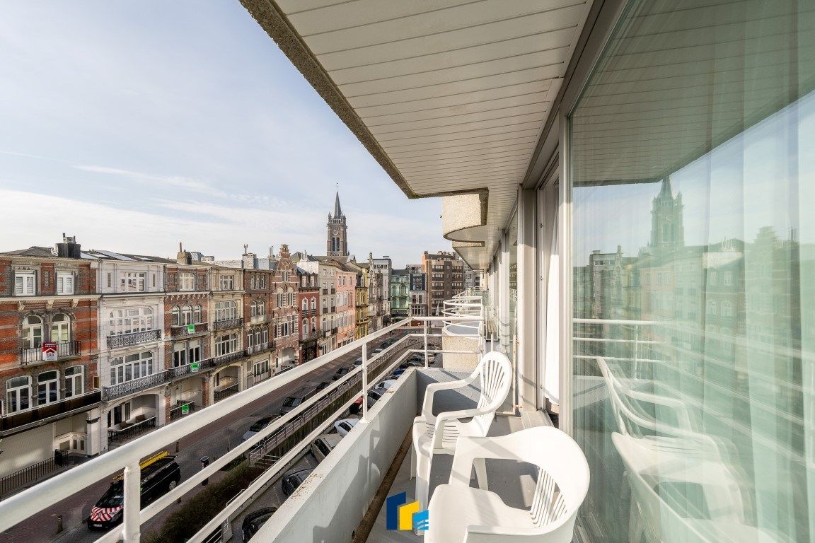 Zongericht instapklaar 2 slpkappartement aan zee foto 9