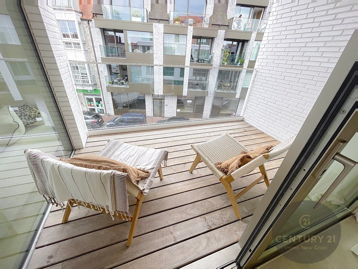 Standaard appartement met terras in Knokke-Heist, residentie OYSTER, 2 slaapkamers, bouwjaar 2025, 77.00m² bewoonbare oppervlakte, 1 badkamer foto 5