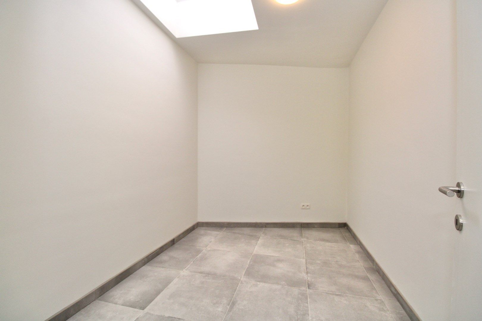 Energiezuinig, recent (2024), instapklaar 2-slpk gelijkvloersappartement foto 13