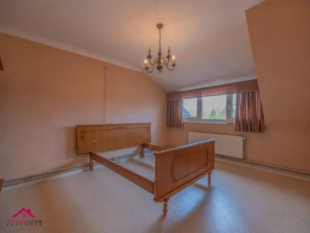 Te renoveren woning op ruim perceel foto 30