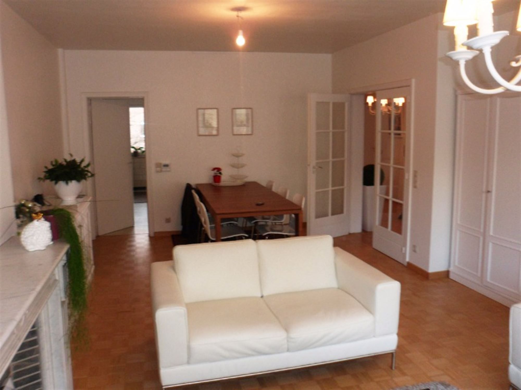 Appartement met terras foto 3