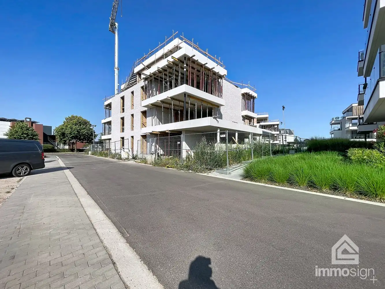 28 luxueuze doorzonappartementen gelegen aan de jachthaven te Bocholt foto 3