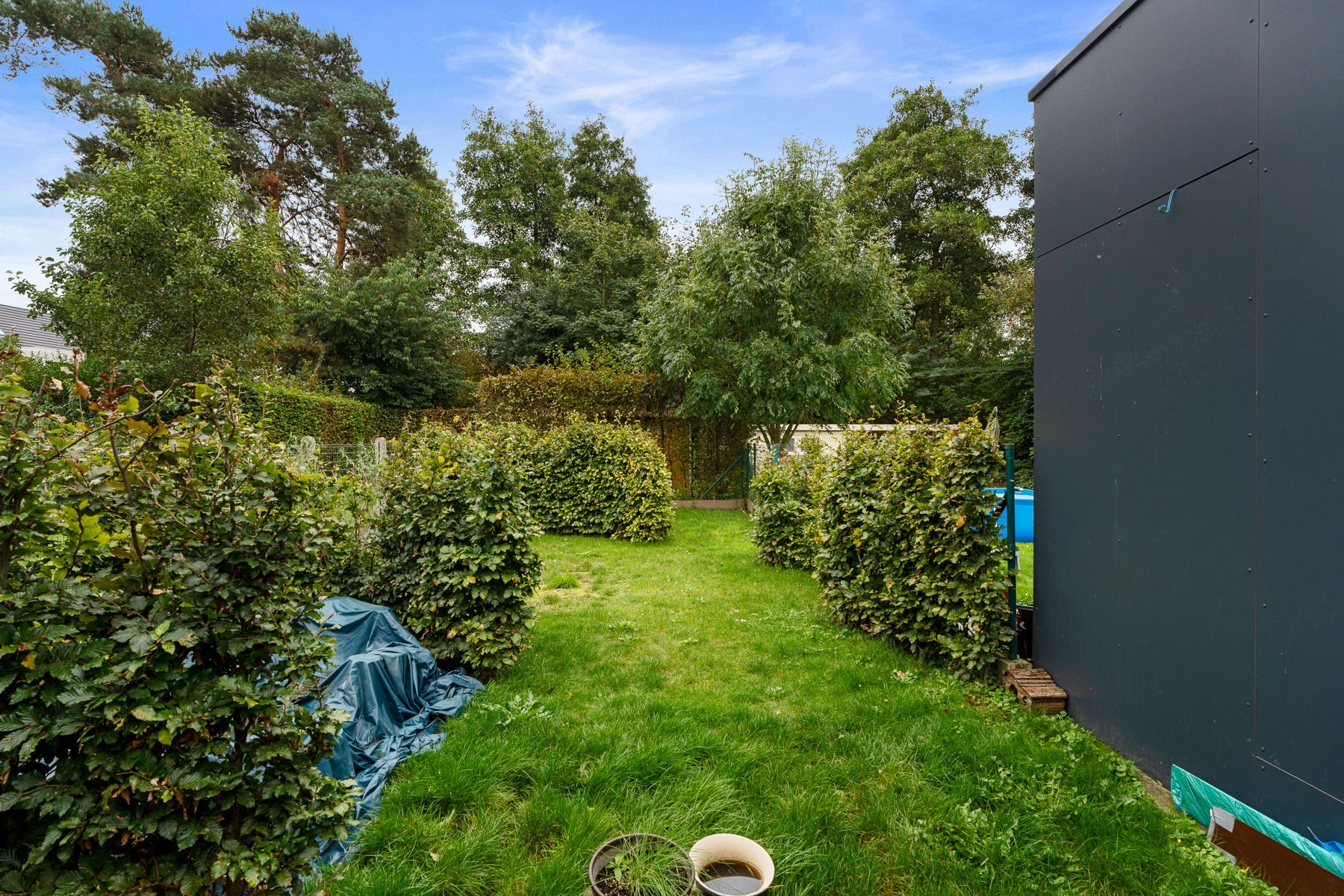 Gezellige gezinswoning met zonnige tuin in residentiële wijk foto 9