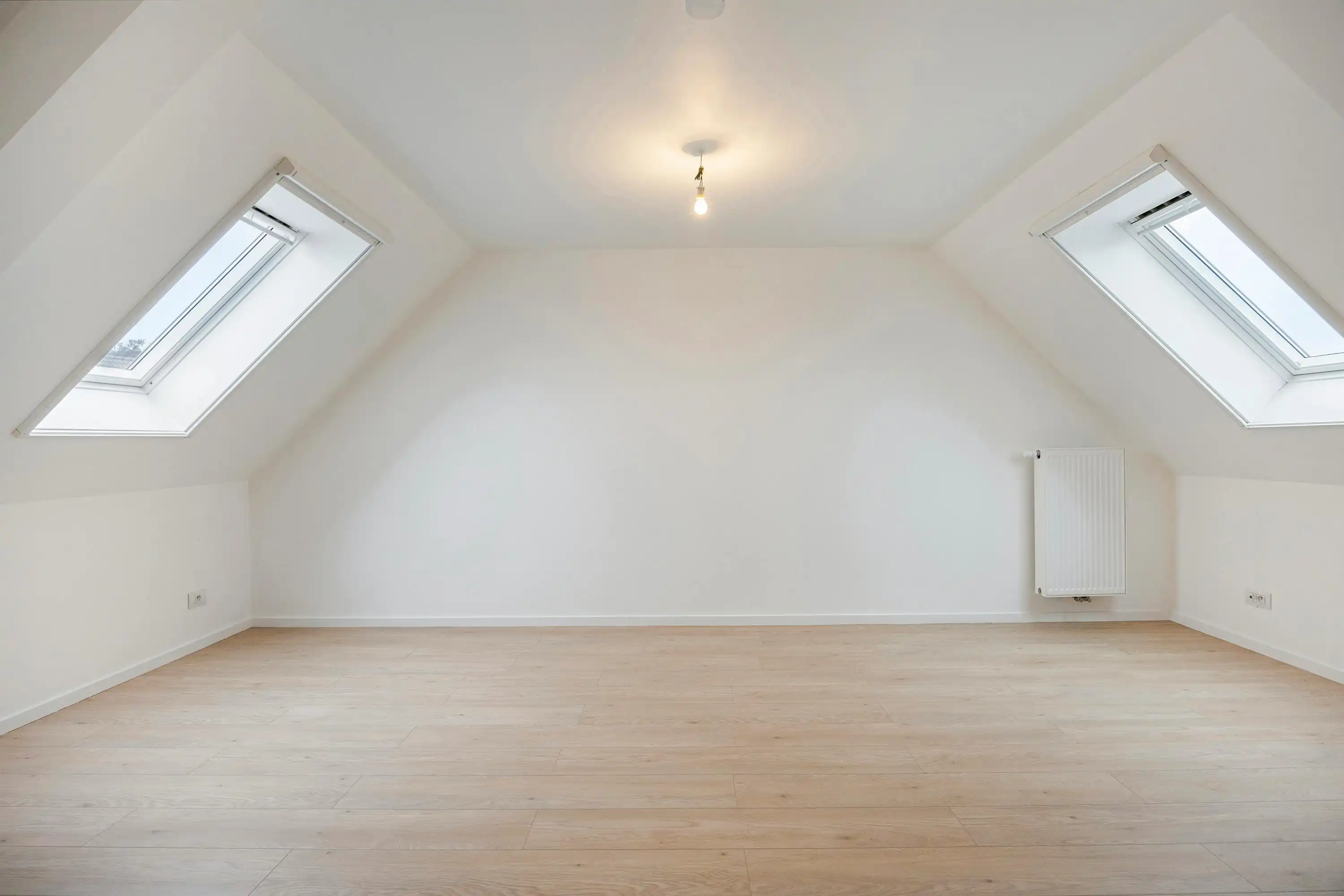 Recent gerenoveerd huis met 3 kamers te koop in Beveren-Leie foto 20