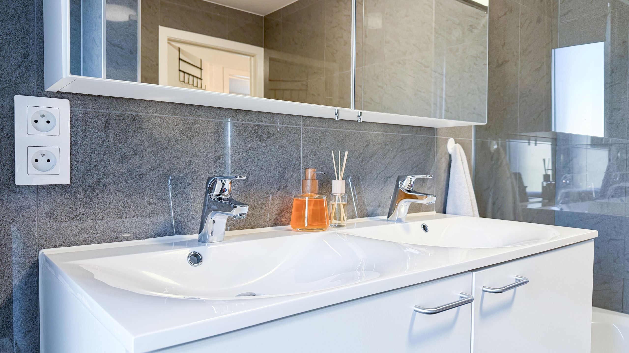 Prachtige halfopen woning met 3 slaapkamers in Boekt! foto 29