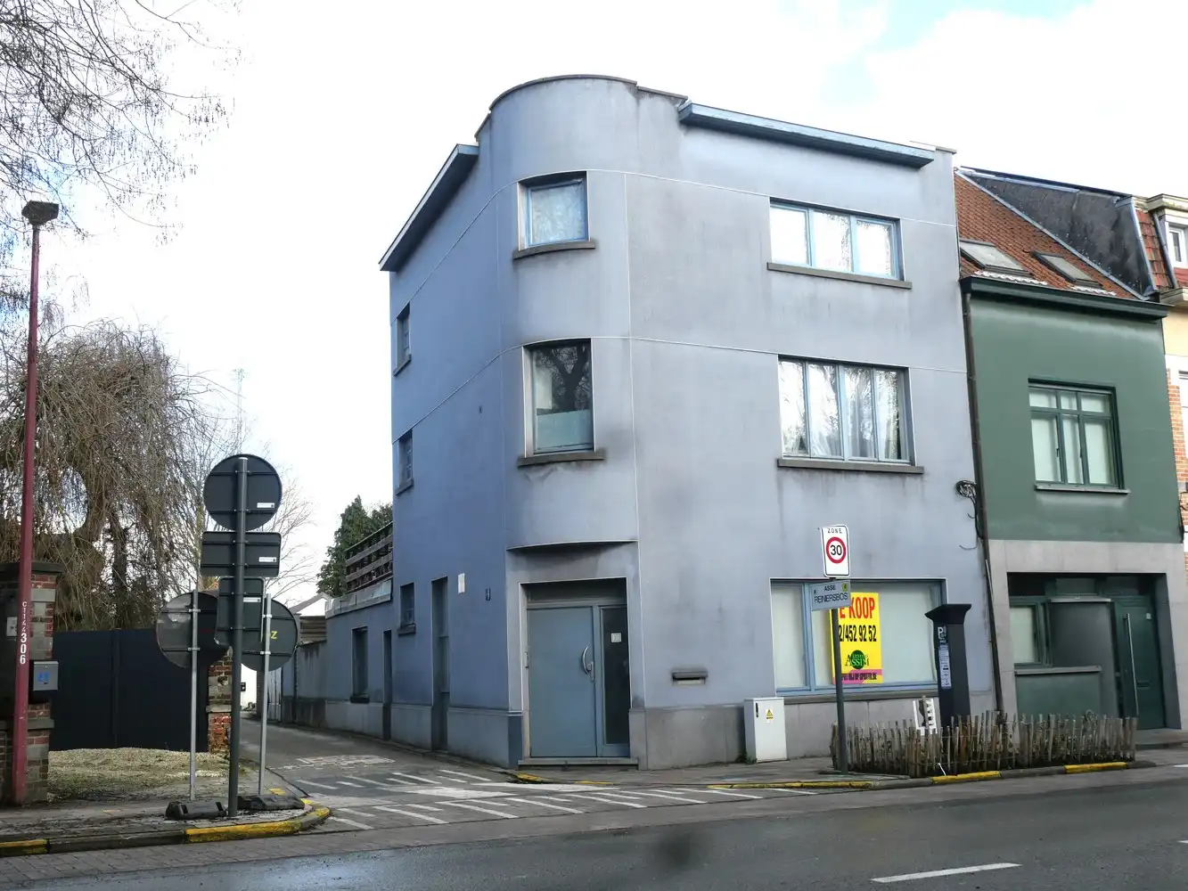 Hoofdfoto van de publicatie: Woning te koop
