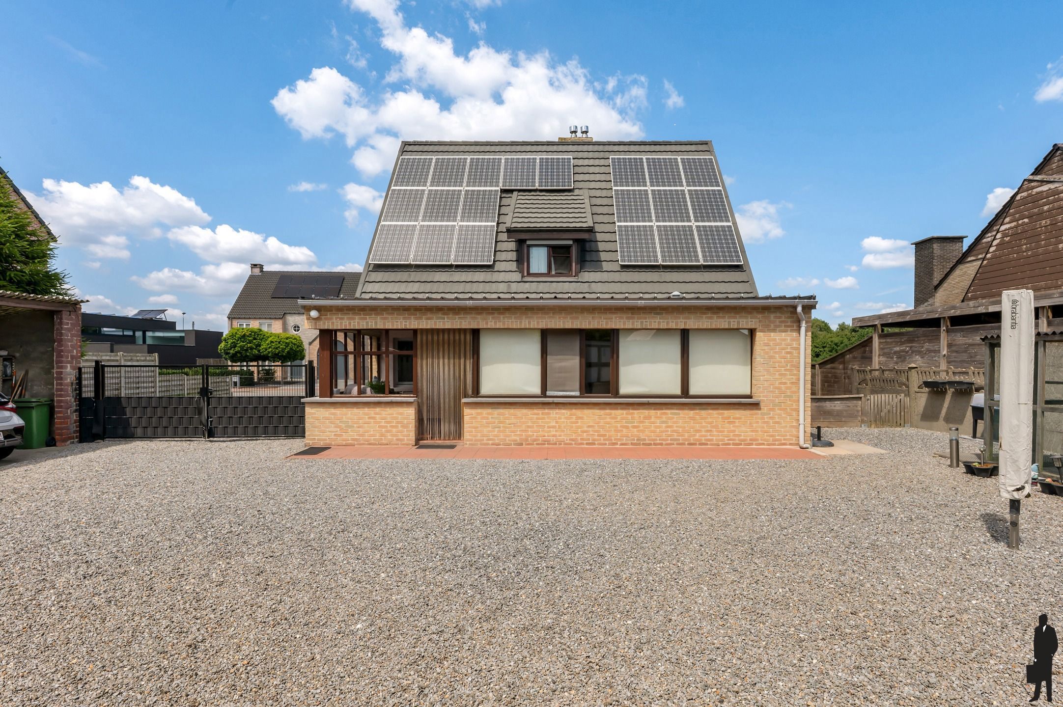 Vrijstaande woning gelegen in het centrum van Zammel/Geel foto 16