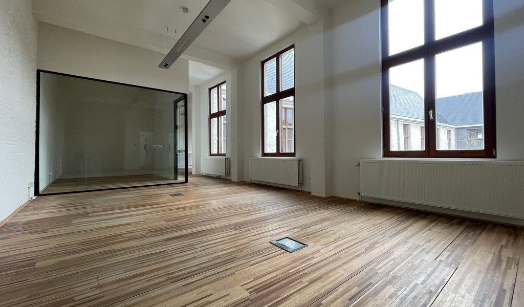 Kantoren te huur in Sint-Paulusklooster in Antwerpen foto 11