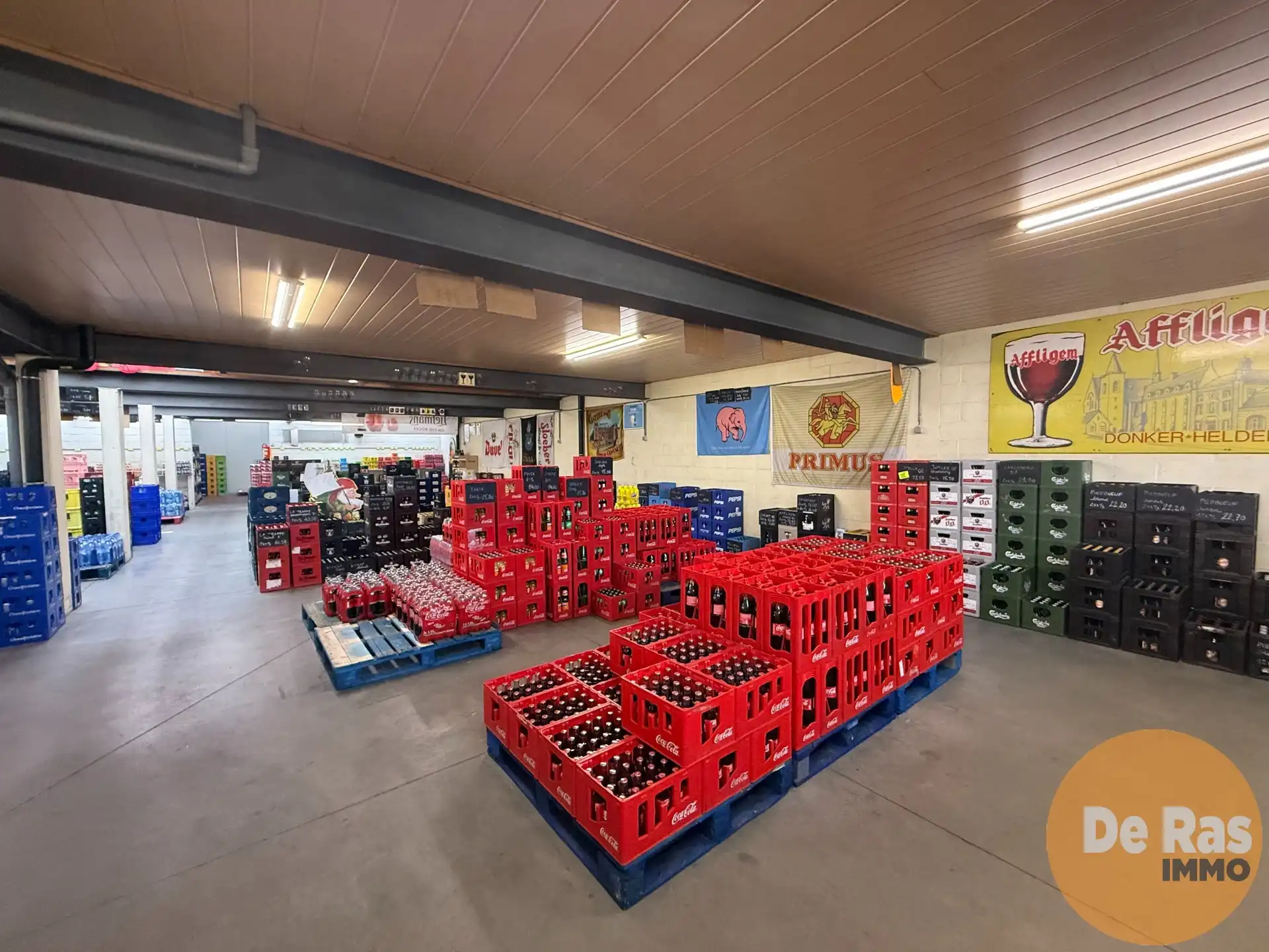 LEDE - Magazijn met commerciële ruimte foto 7