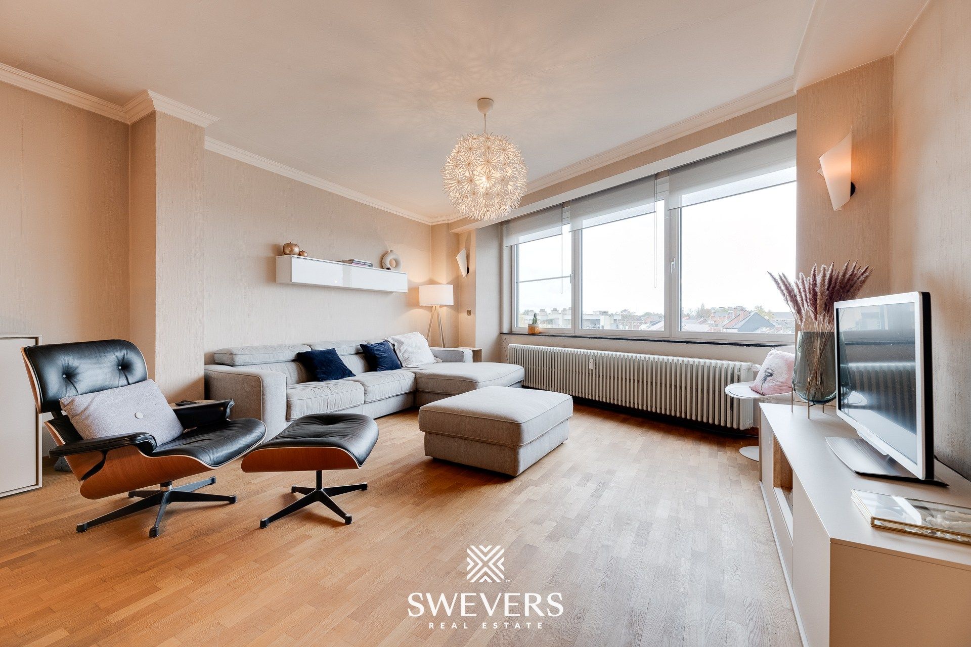 Ruim appartement met prachtig uitzicht in centrum Hasselt foto {{pictureIndex}}