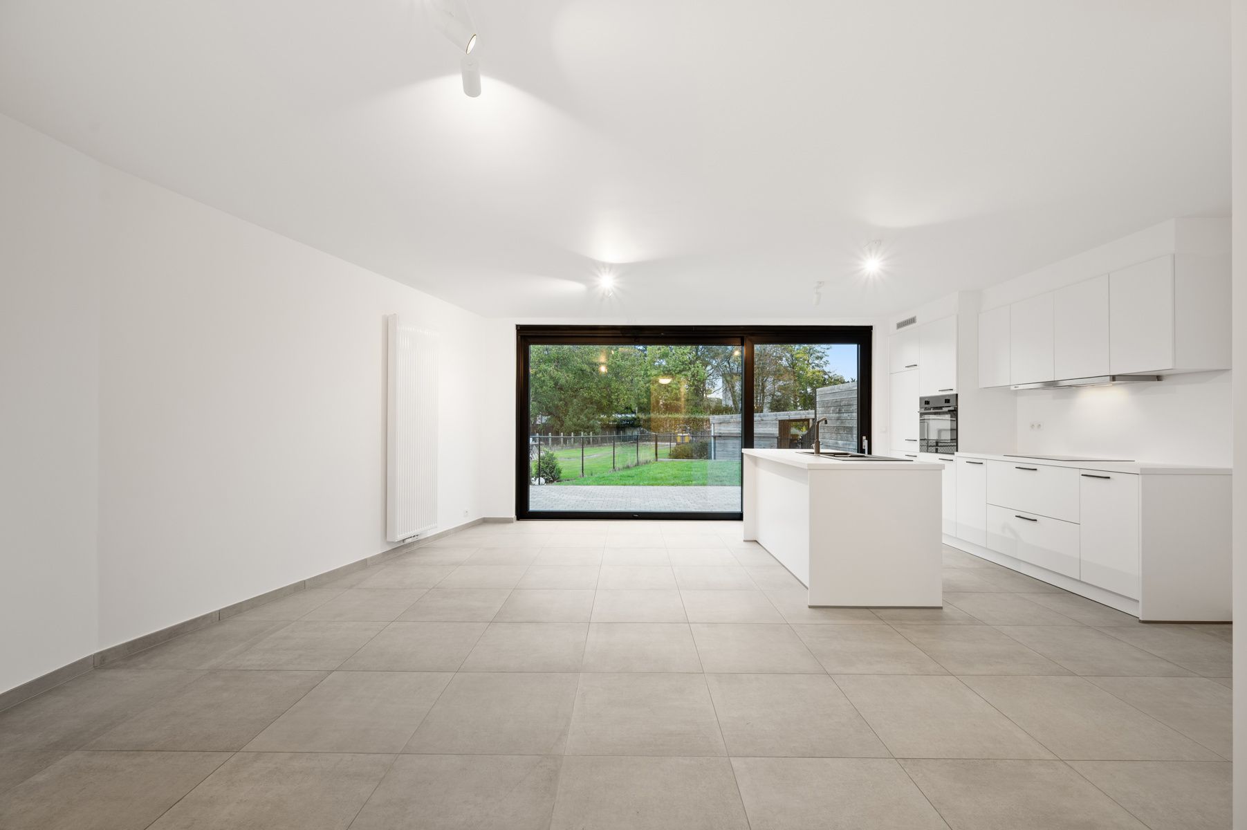 Zonnig nieuwbouw tuinappartement te ITEGEM foto 11