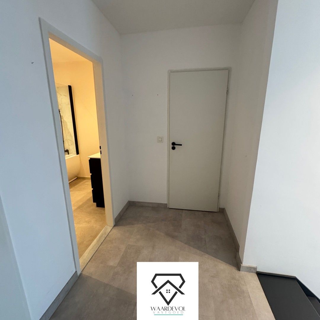 Instapklaar centraal gelegen appartement te Gent foto 7